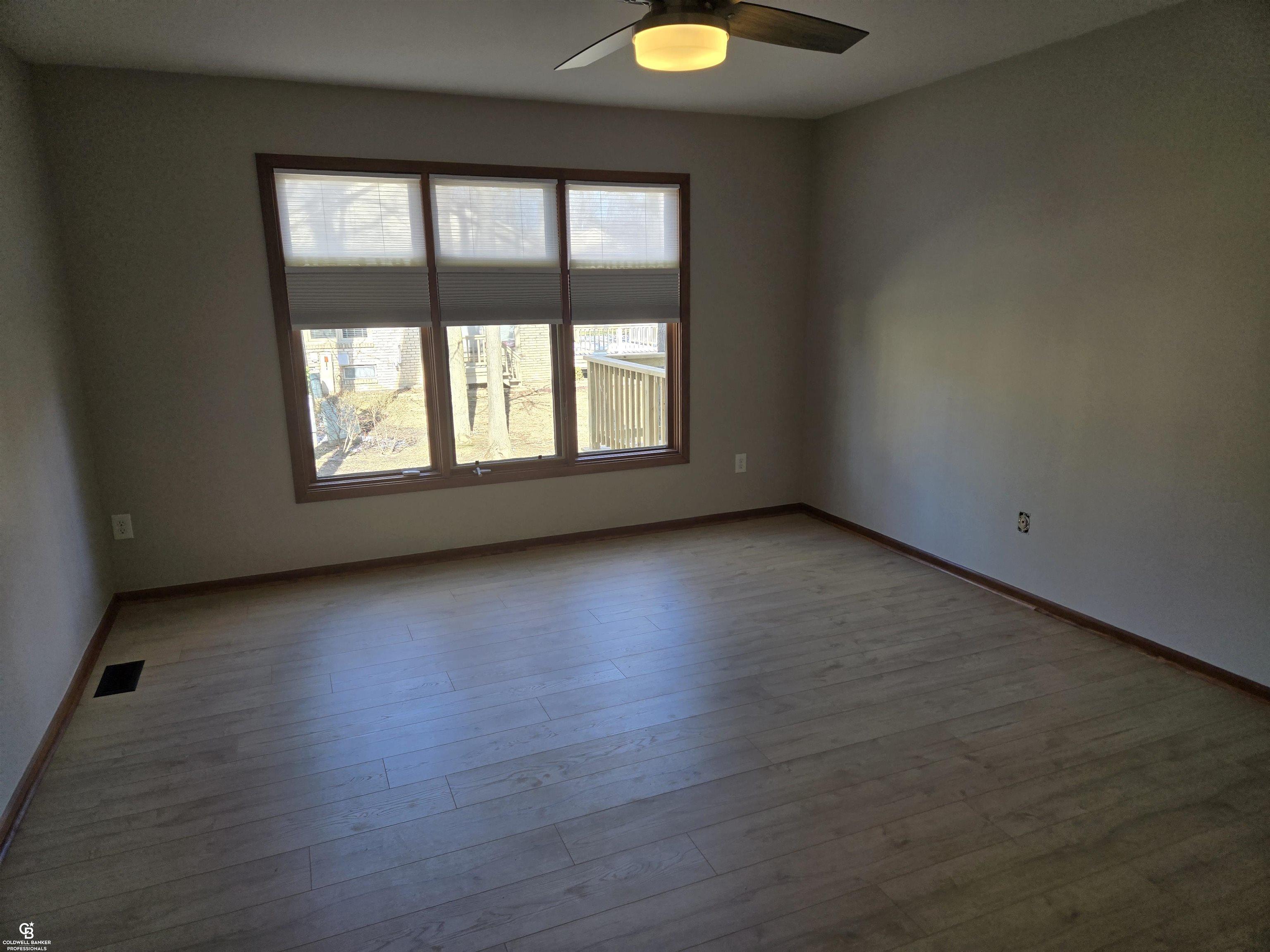 43042 W Kirkwood Drive, Clinton Township, MI, 48038