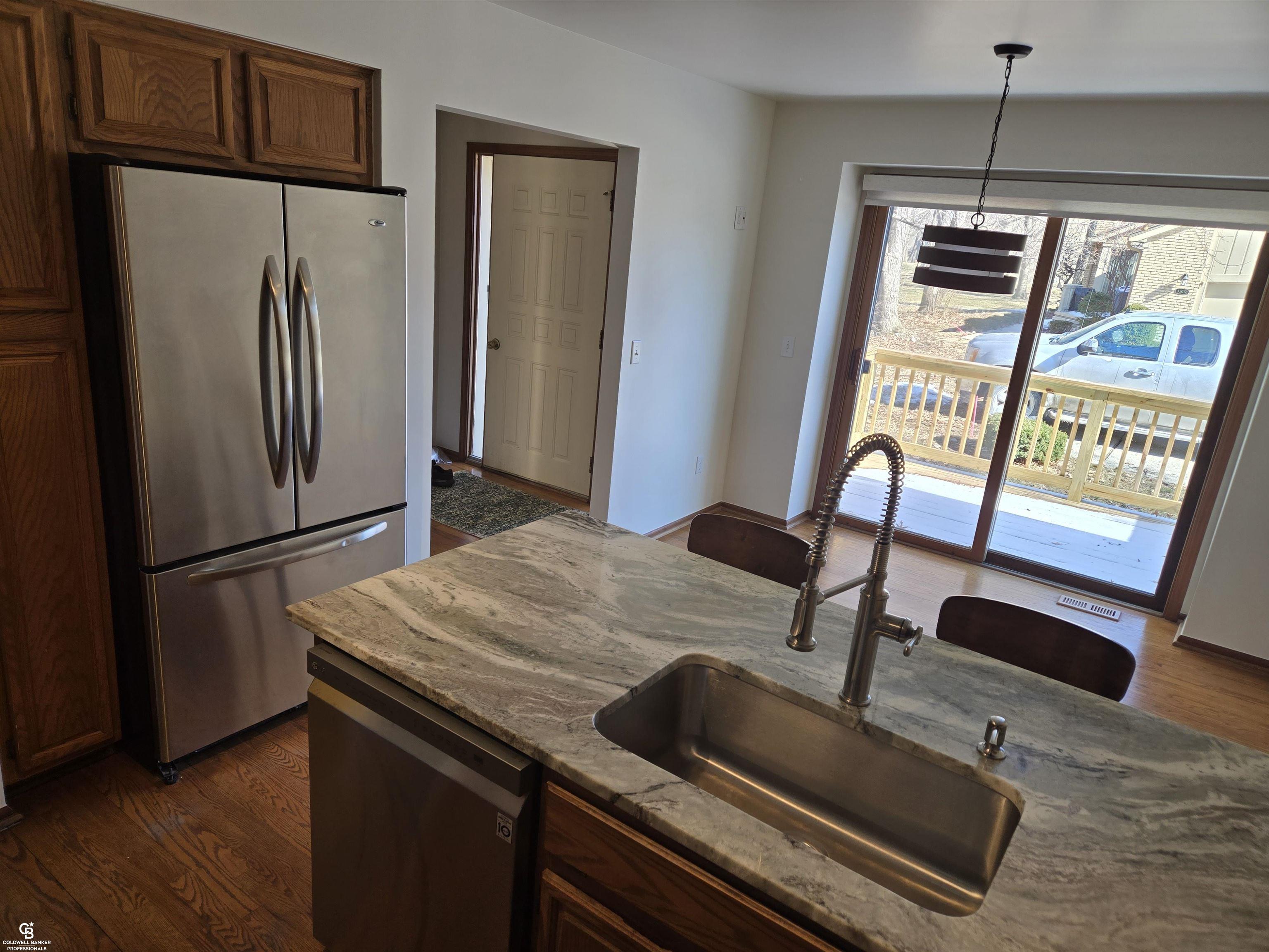 43042 W Kirkwood Drive, Clinton Township, MI, 48038