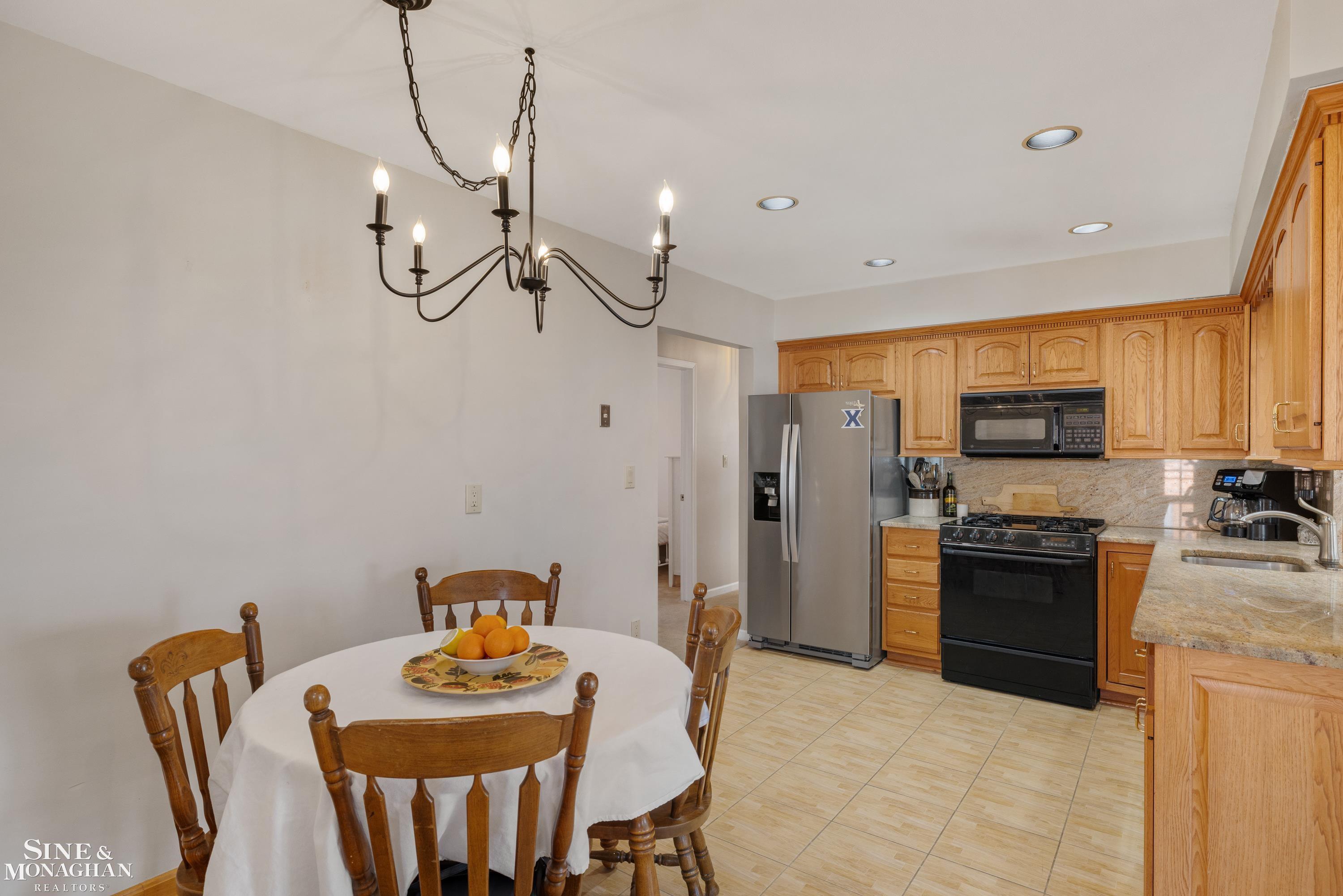 32549 Gloede Drive, Warren, MI, 48088