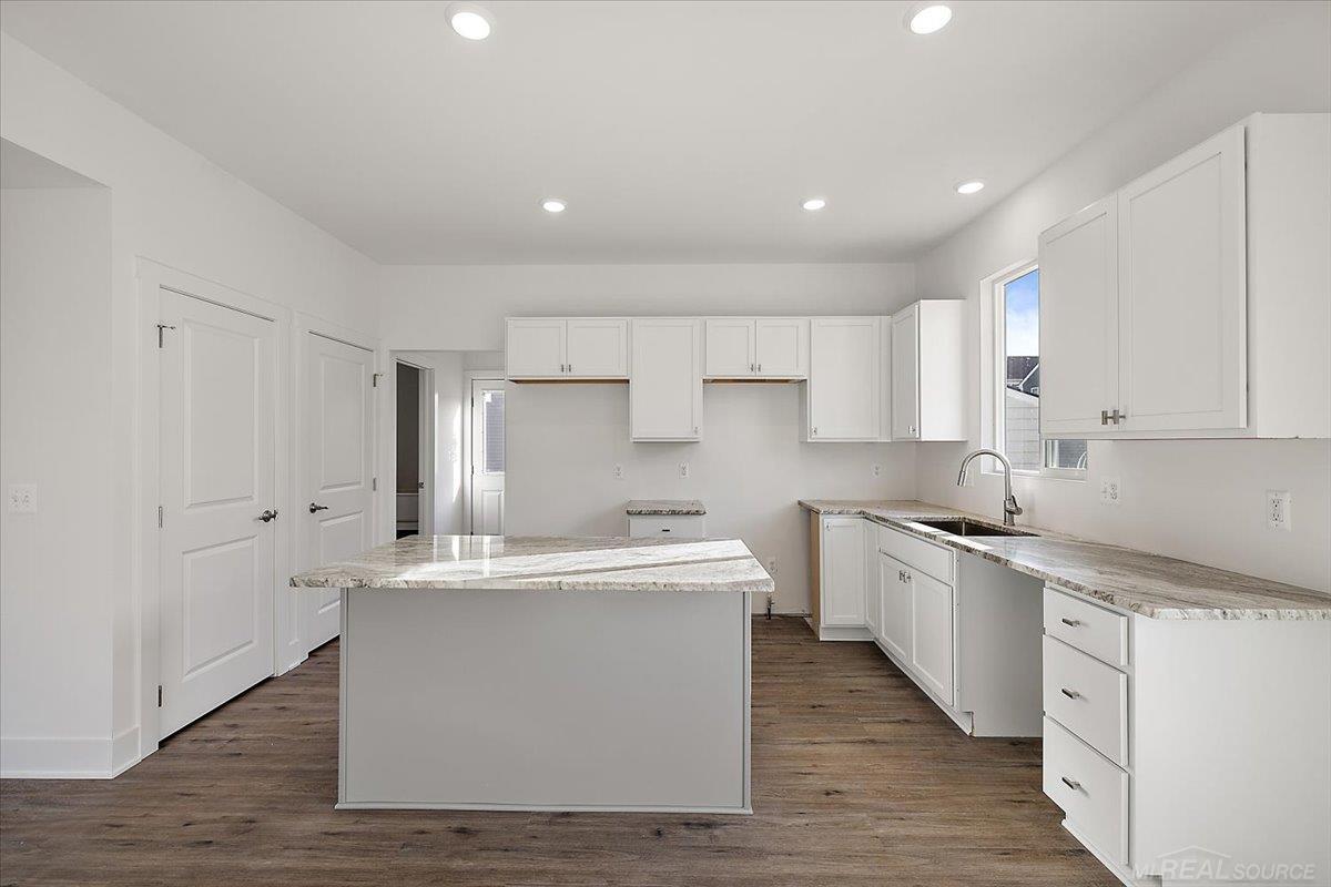 1716 W 12 Mile Road, Royal Oak, MI, 48073