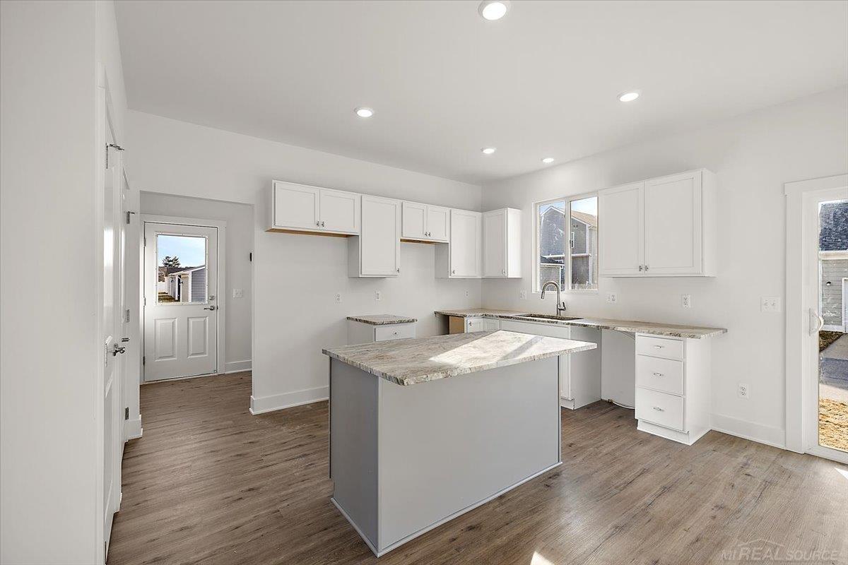 1716 W 12 Mile Road, Royal Oak, MI, 48073