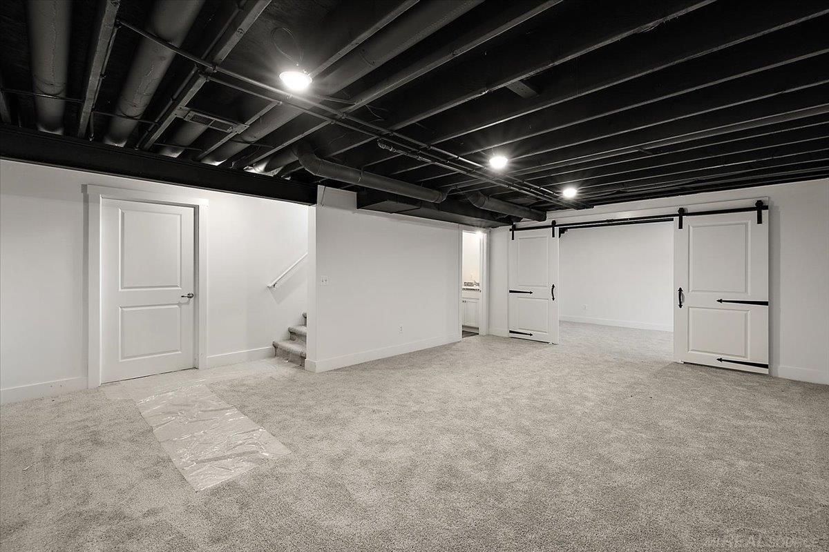 1716 W 12 Mile Road, Royal Oak, MI, 48073