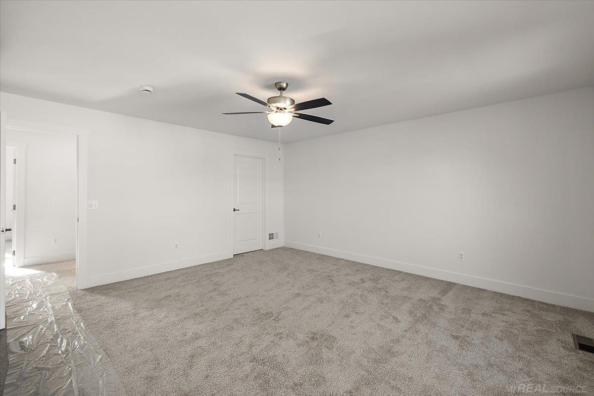 1712 W 12 Mile Road, Royal Oak, MI, 48073