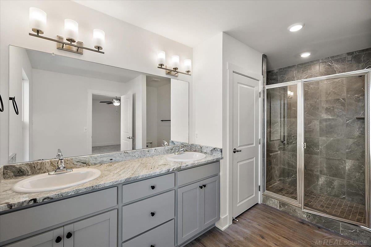 1712 W 12 Mile Road, Royal Oak, MI, 48073