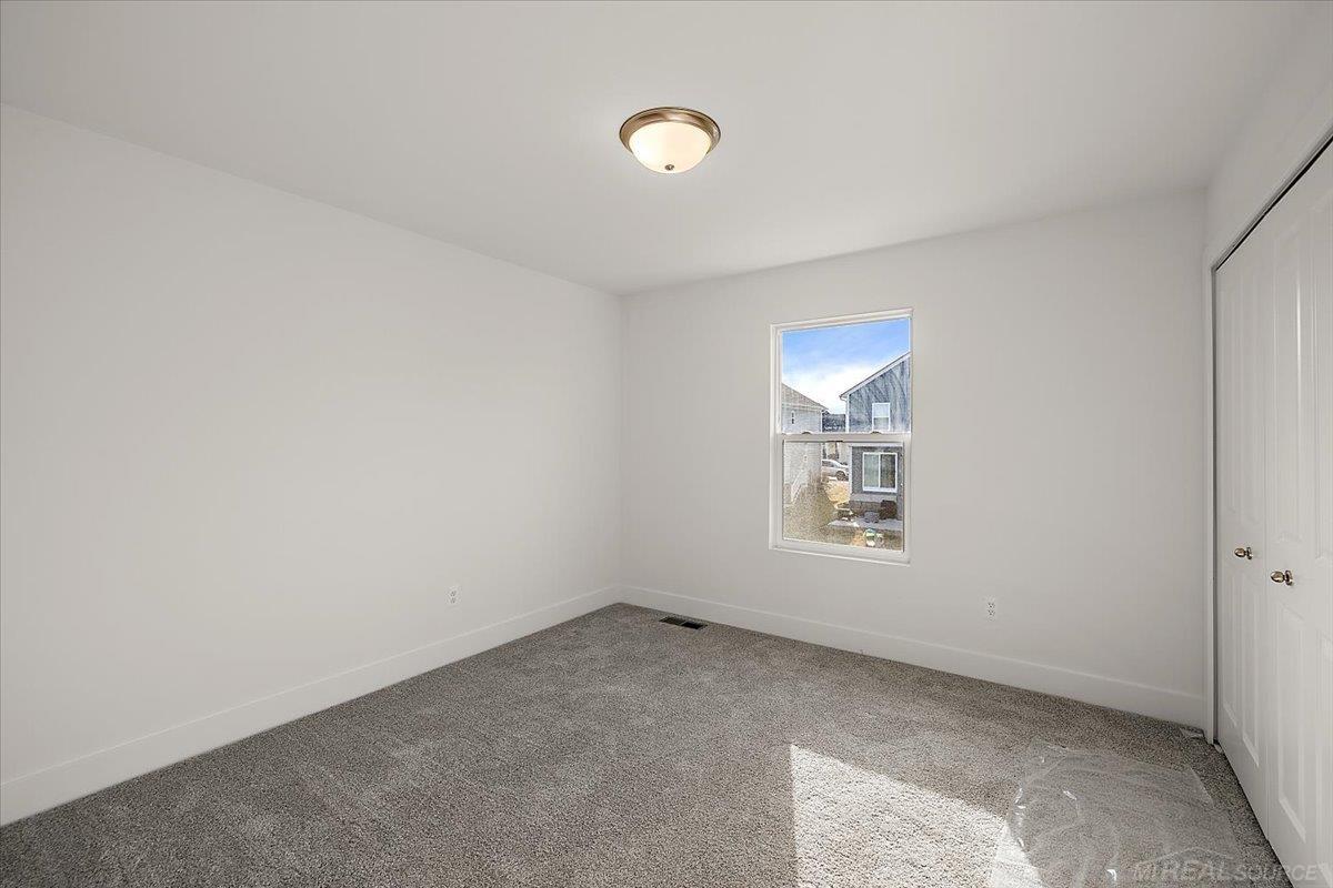 1712 W 12 Mile Road, Royal Oak, MI, 48073