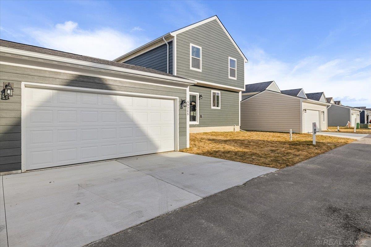 1712 W 12 Mile Road, Royal Oak, MI, 48073