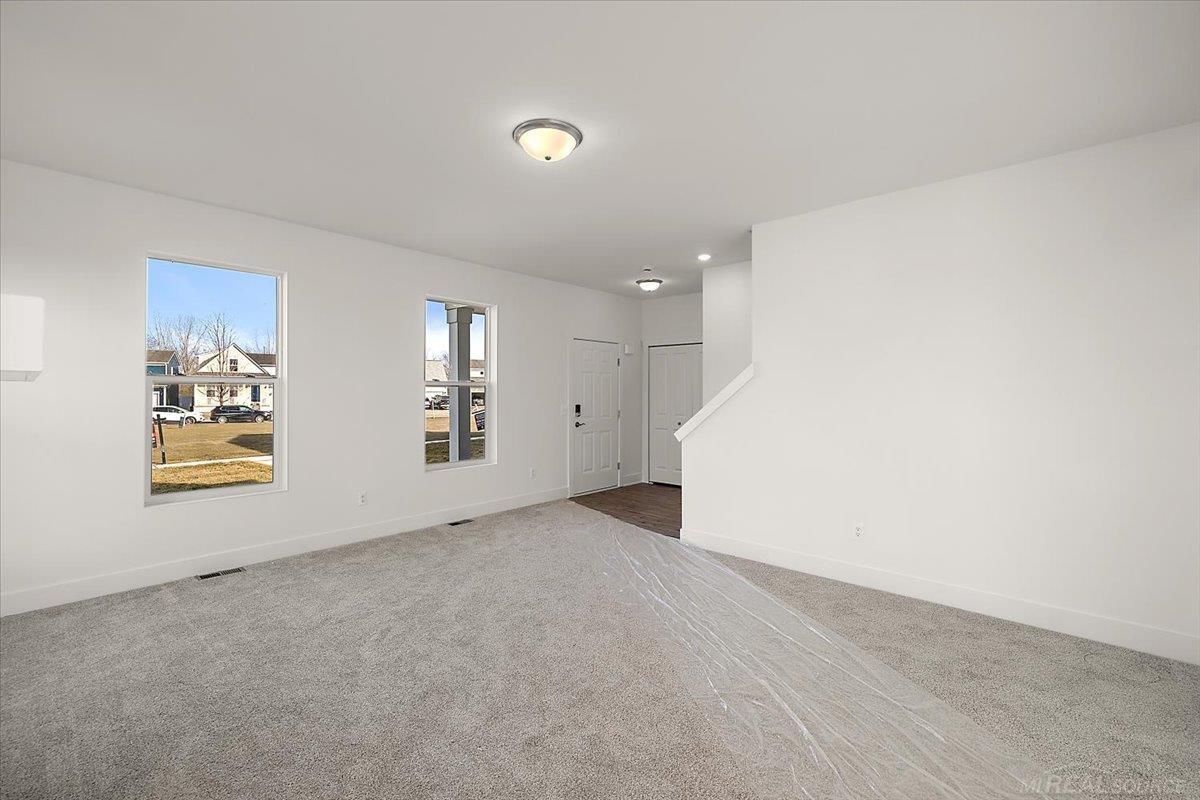 1712 W 12 Mile Road, Royal Oak, MI, 48073