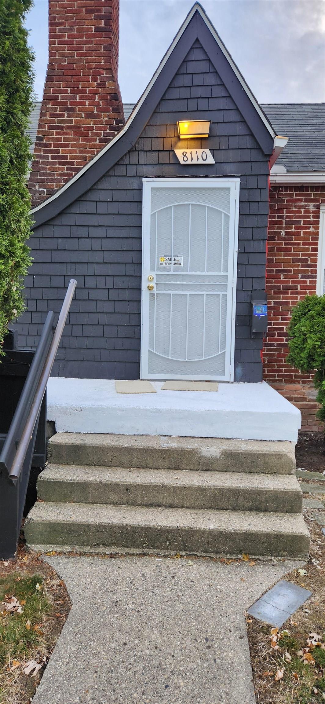 8110 Chalmers Avenue photo 23