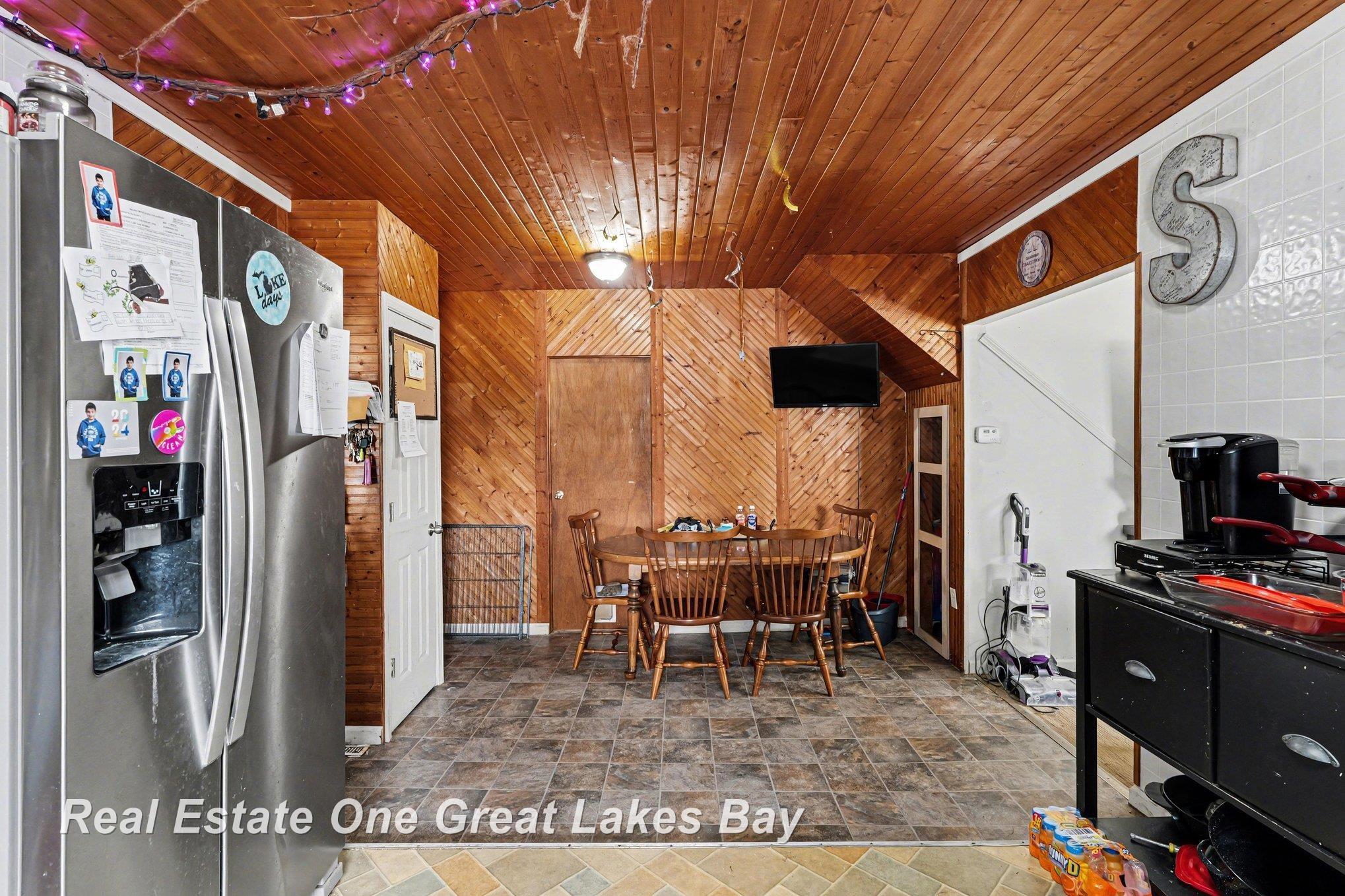 2216 Allison Street, Saginaw, MI, 48601