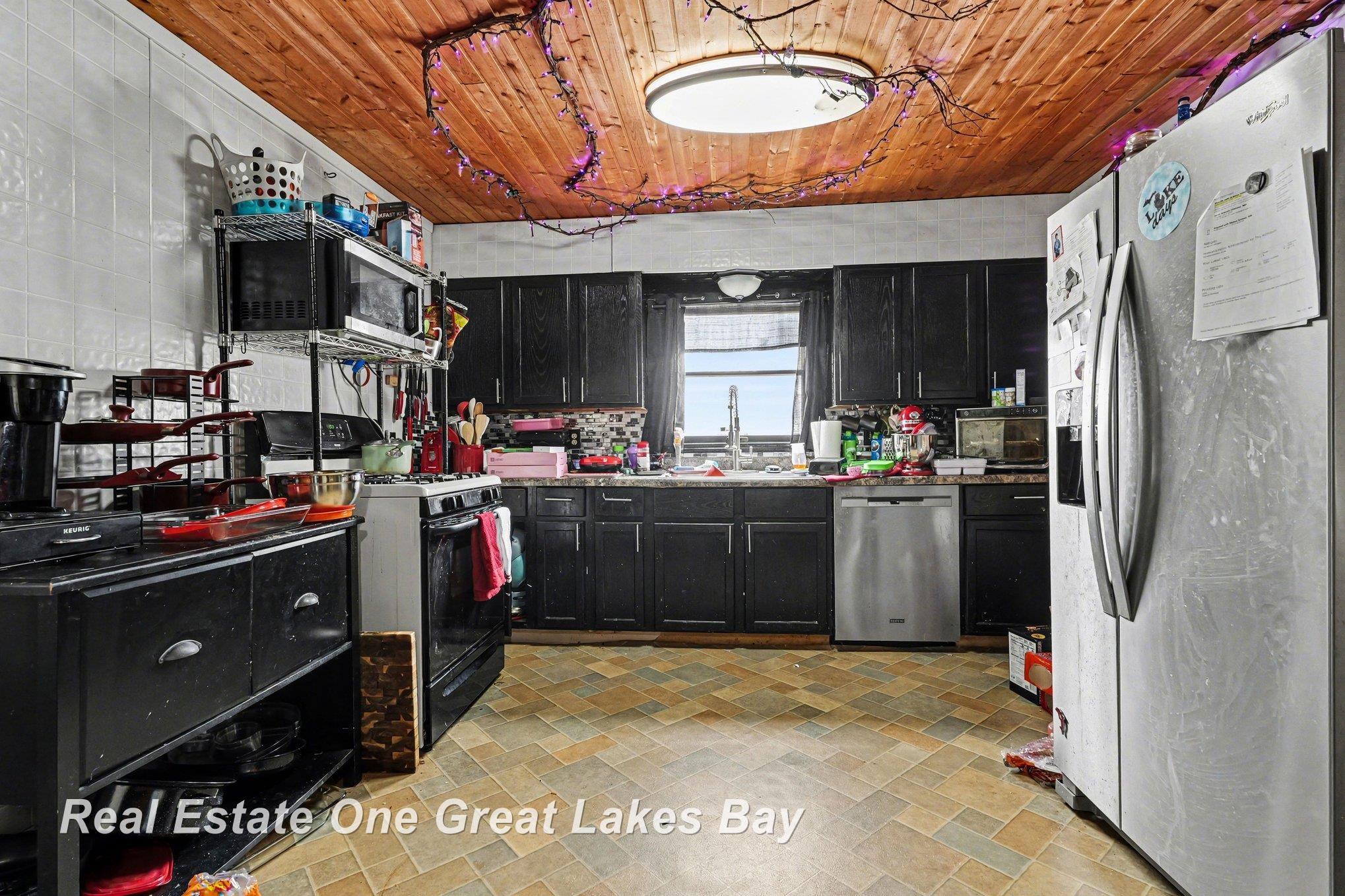 2216 Allison Street, Saginaw, MI, 48601