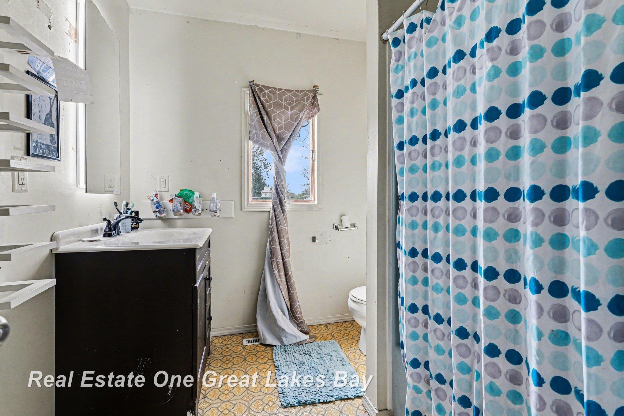 2216 Allison Street, Saginaw, MI, 48601