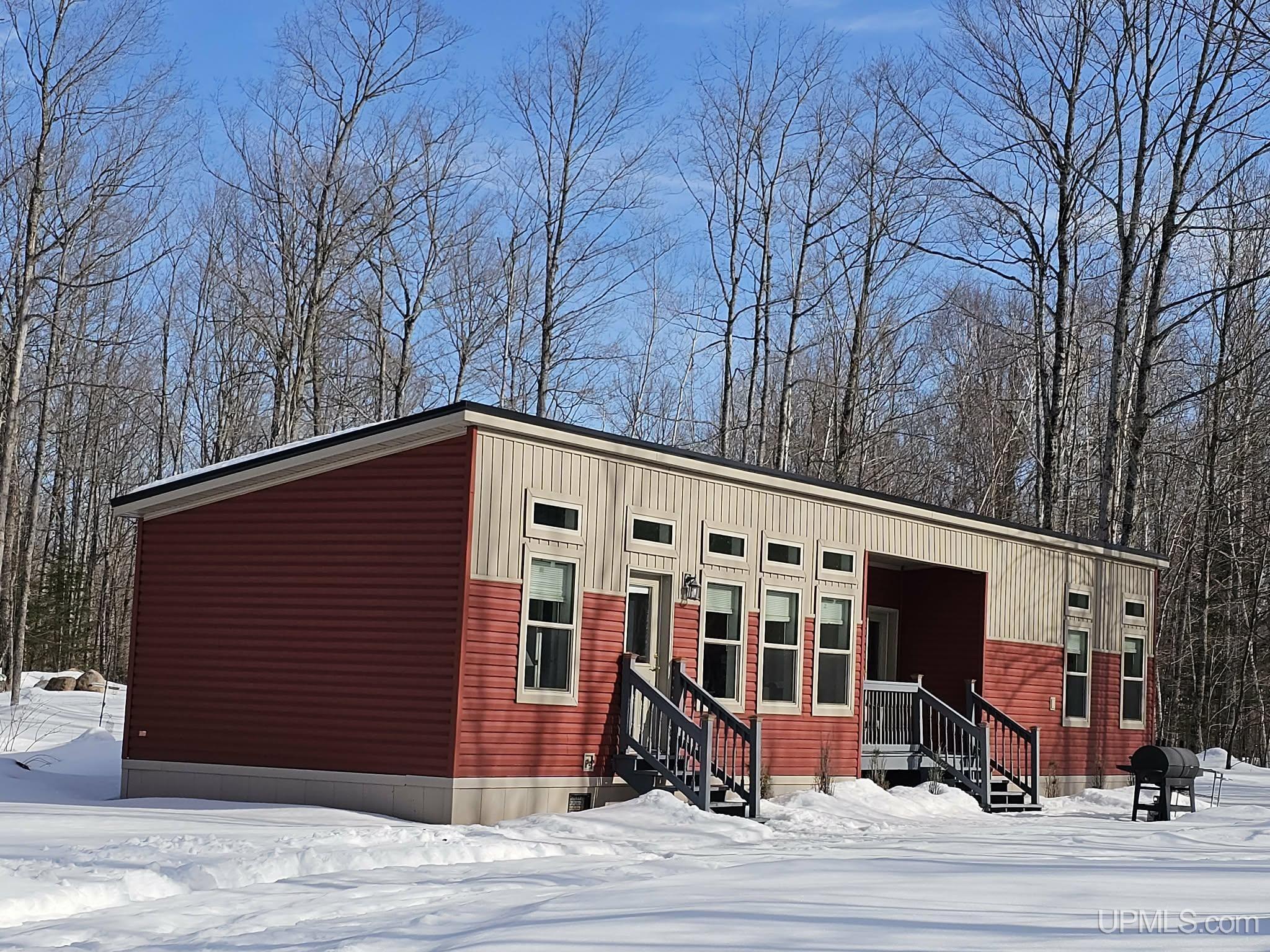 7990 W Herzog Road, Iron Mountain, MI, 49801