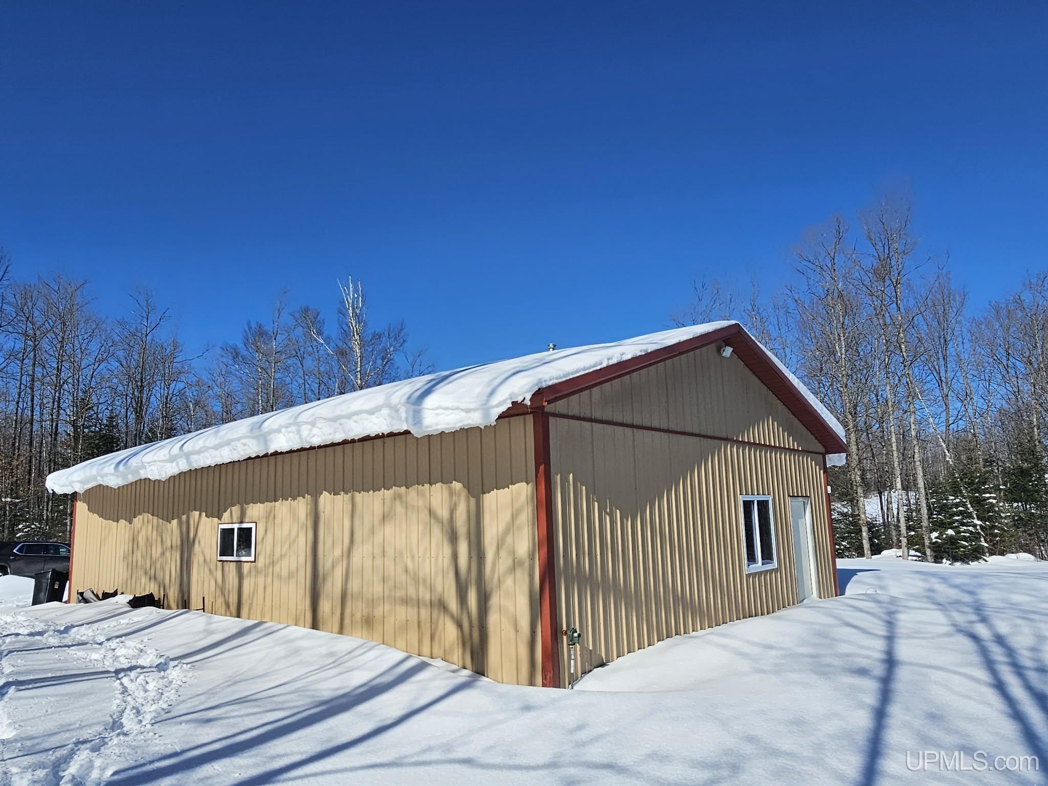 7990 W Herzog Road, Iron Mountain, MI, 49801
