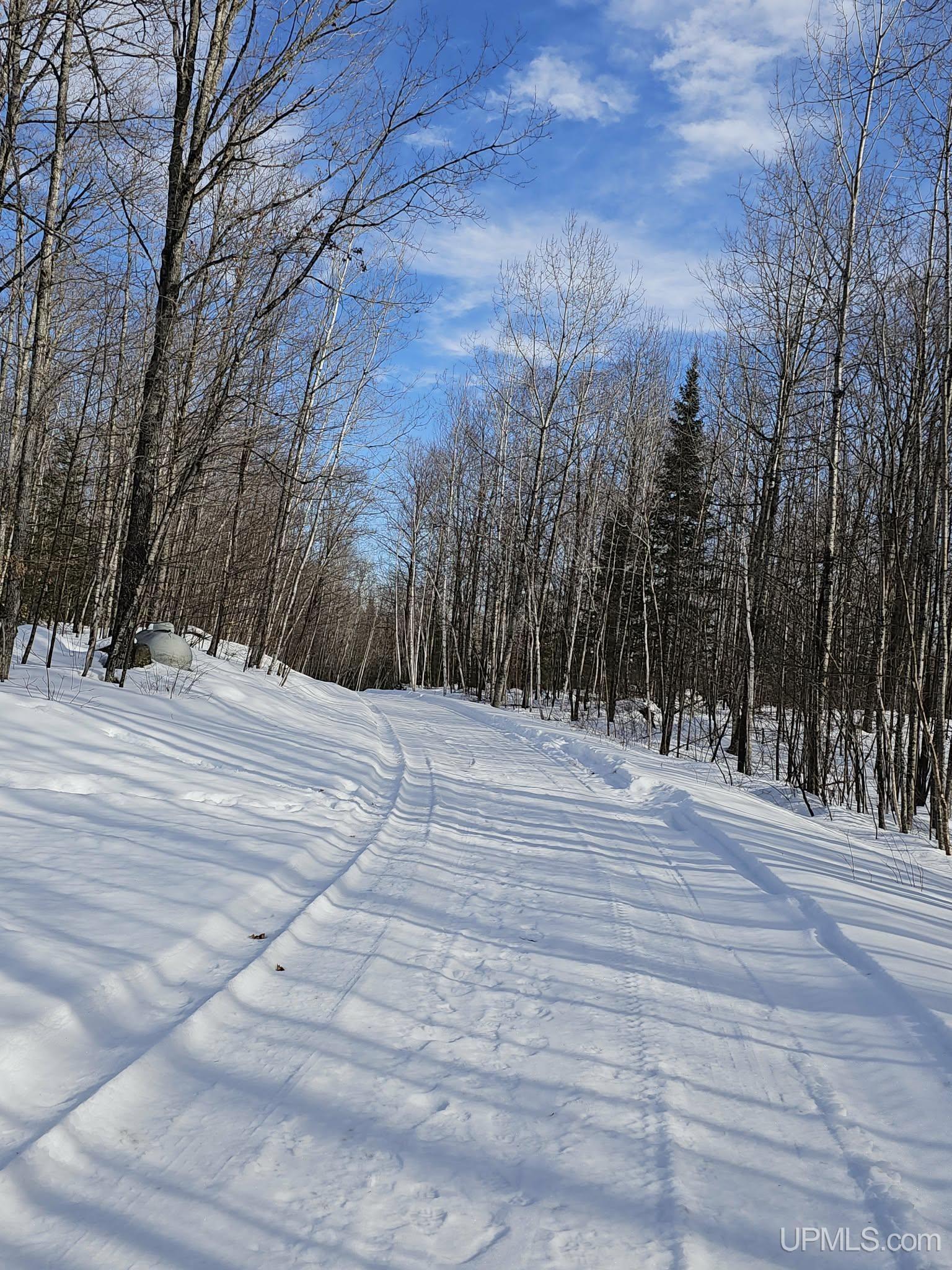 7990 W Herzog Road, Iron Mountain, MI, 49801