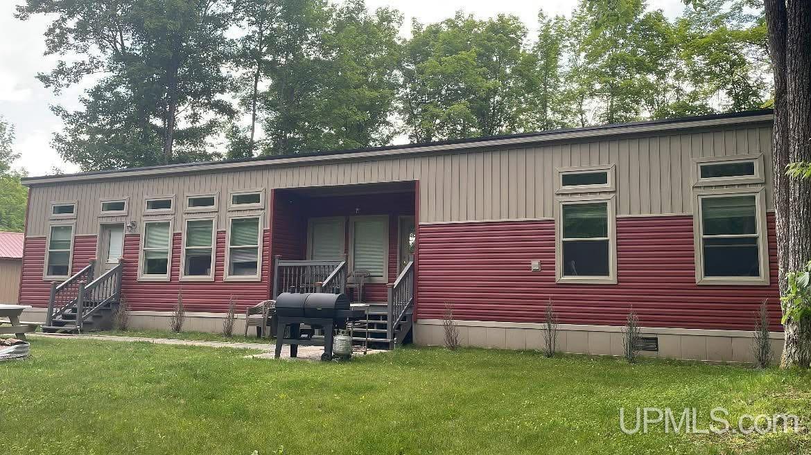 7990 W Herzog Road, Iron Mountain, MI, 49801