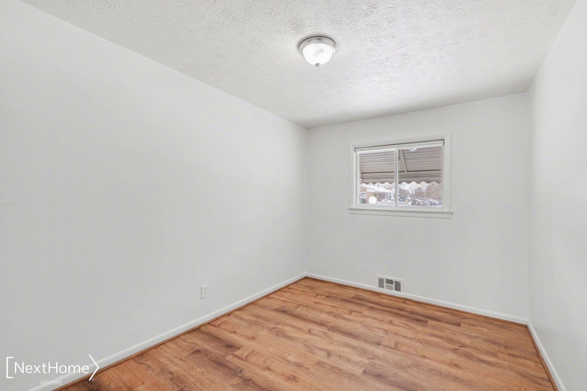 6714 Cranwood Drive, Flint, MI, 48505