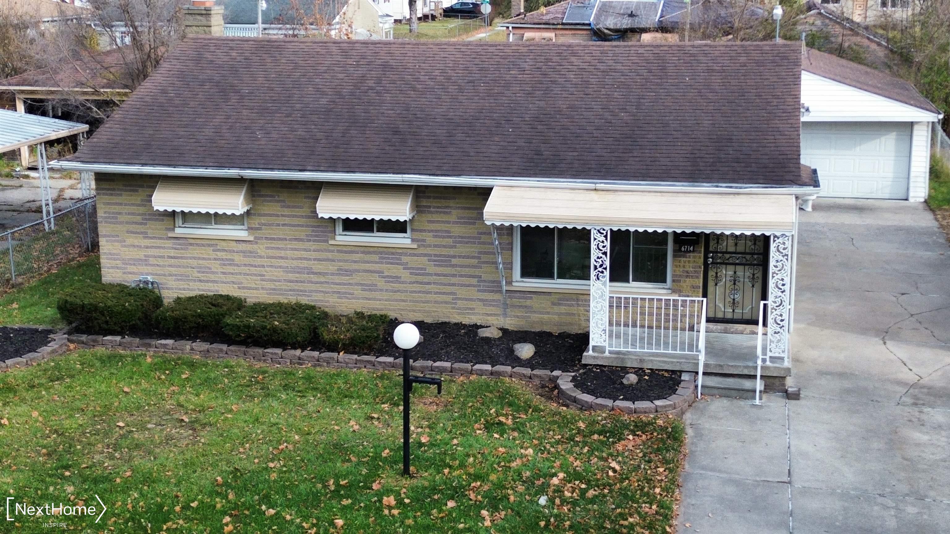 6714 Cranwood Drive, Flint, MI, 48505