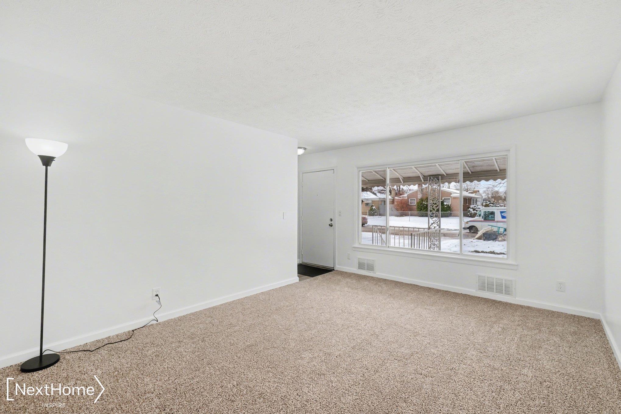 6714 Cranwood Drive, Flint, MI, 48505