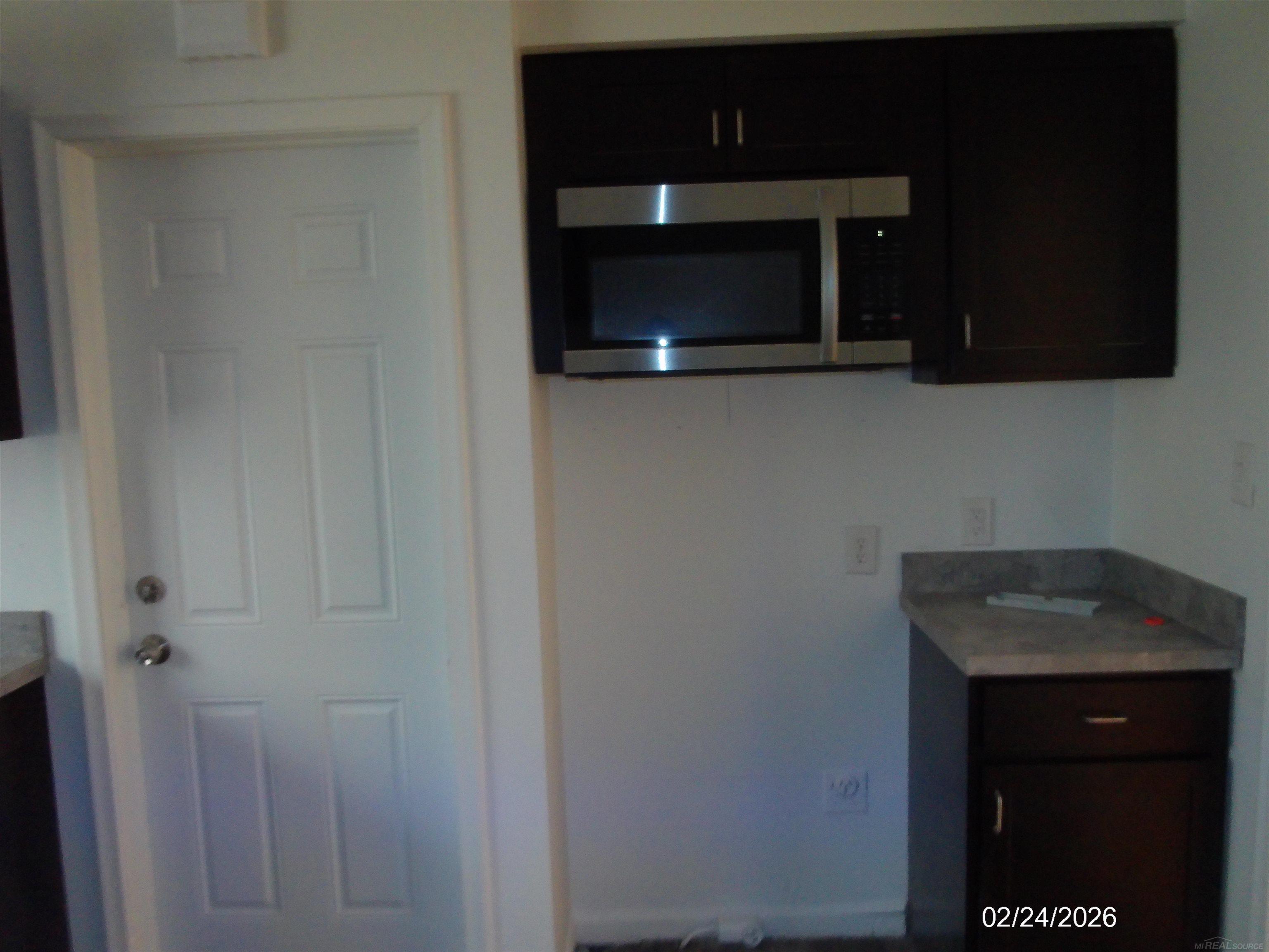 406 W Golden Street, Highland Park, MI, 48203