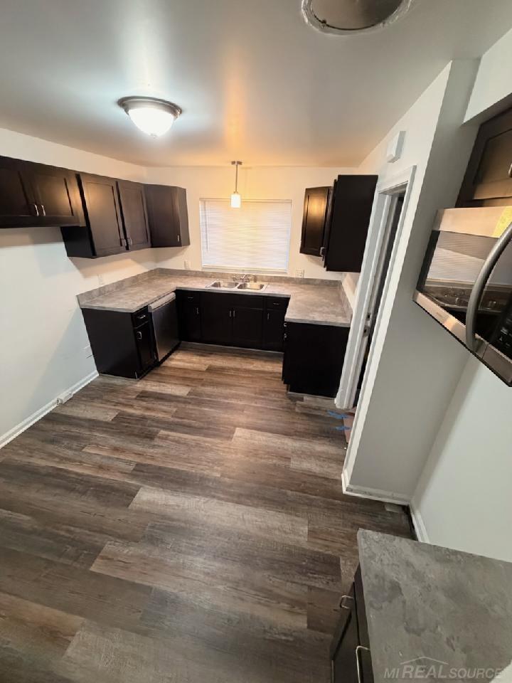 406 W Golden Street, Highland Park, MI, 48203