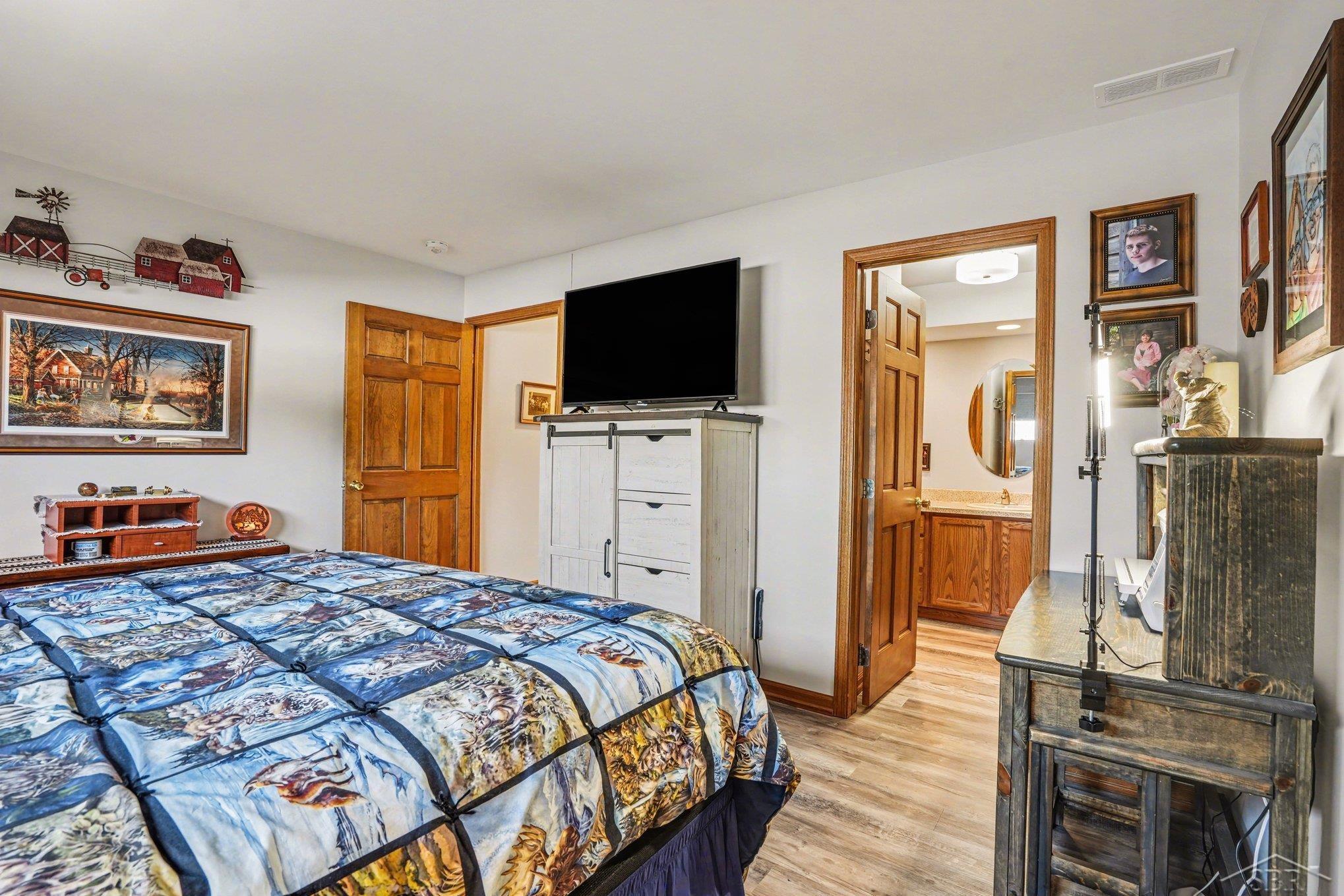 8233 Midland Road, Freeland, MI, 48623