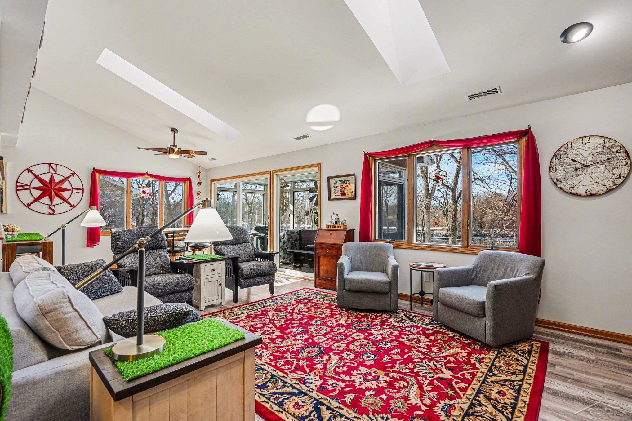 8233 Midland Road, Freeland, MI, 48623