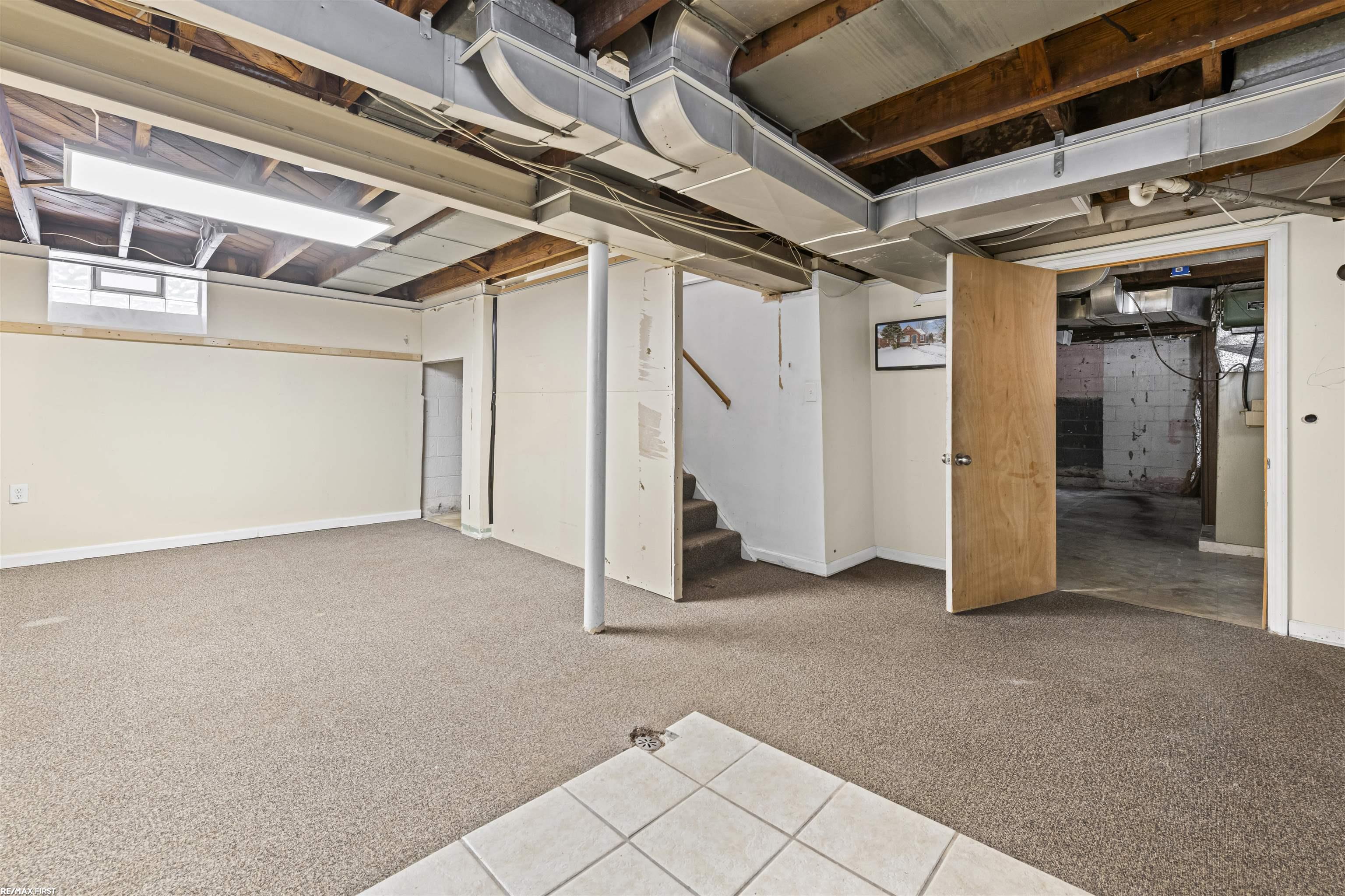 22844 Oakwood Avenue, Eastpointe, MI, 48021