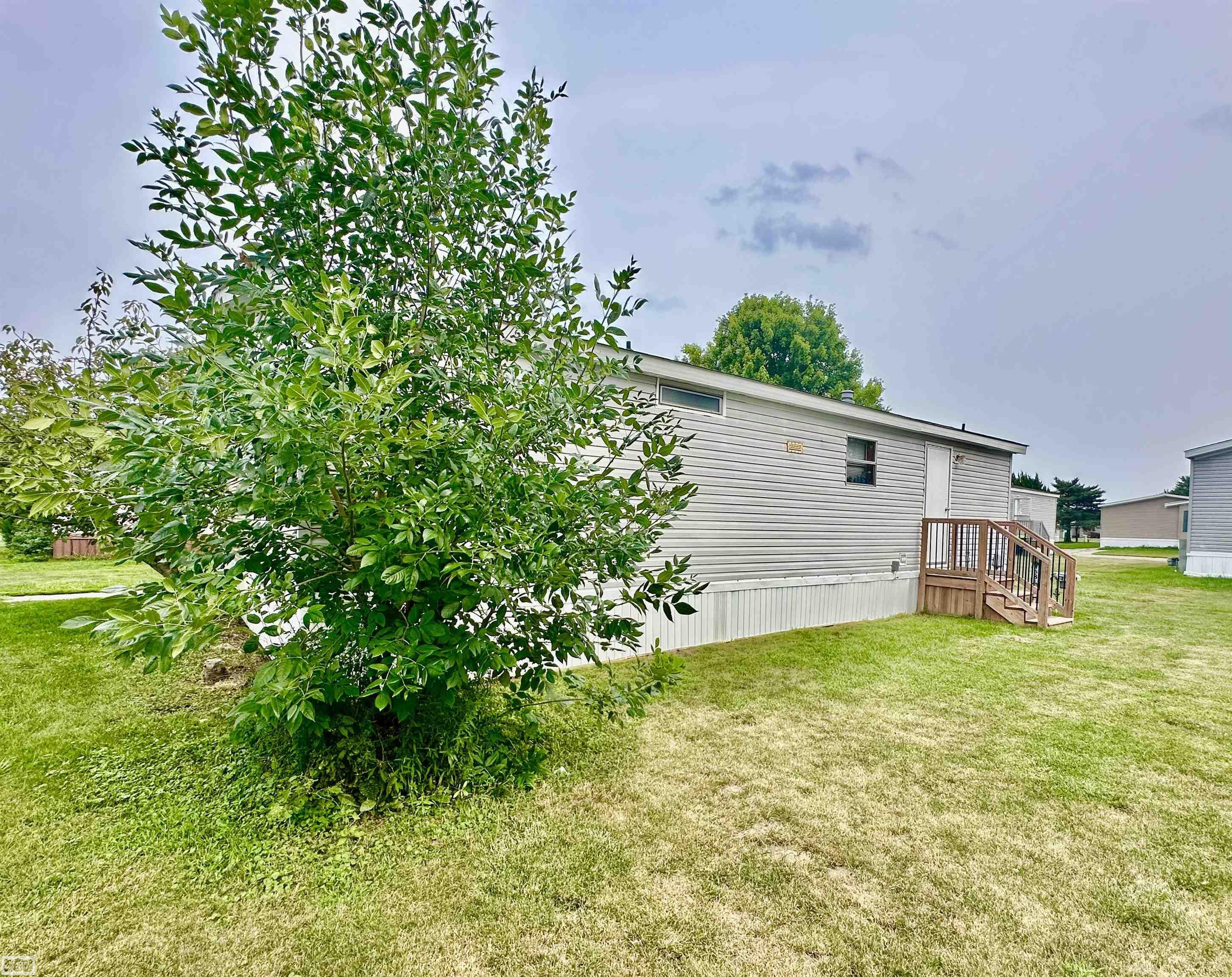 Photo 3 of Single family home for sale at 21310 Boquet Dr, Macomb, MI 48044 | MLS# 58050200348 | Listing updated on 2026-10-02