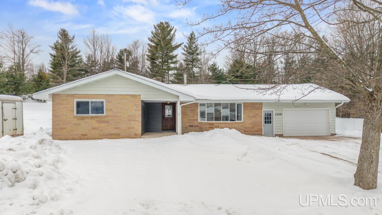 1108 Garfield Street, Niagara T-wi, WI, 54151