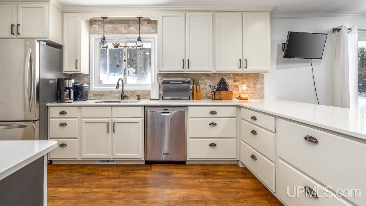 1108 Garfield Street, Niagara T-wi, WI, 54151