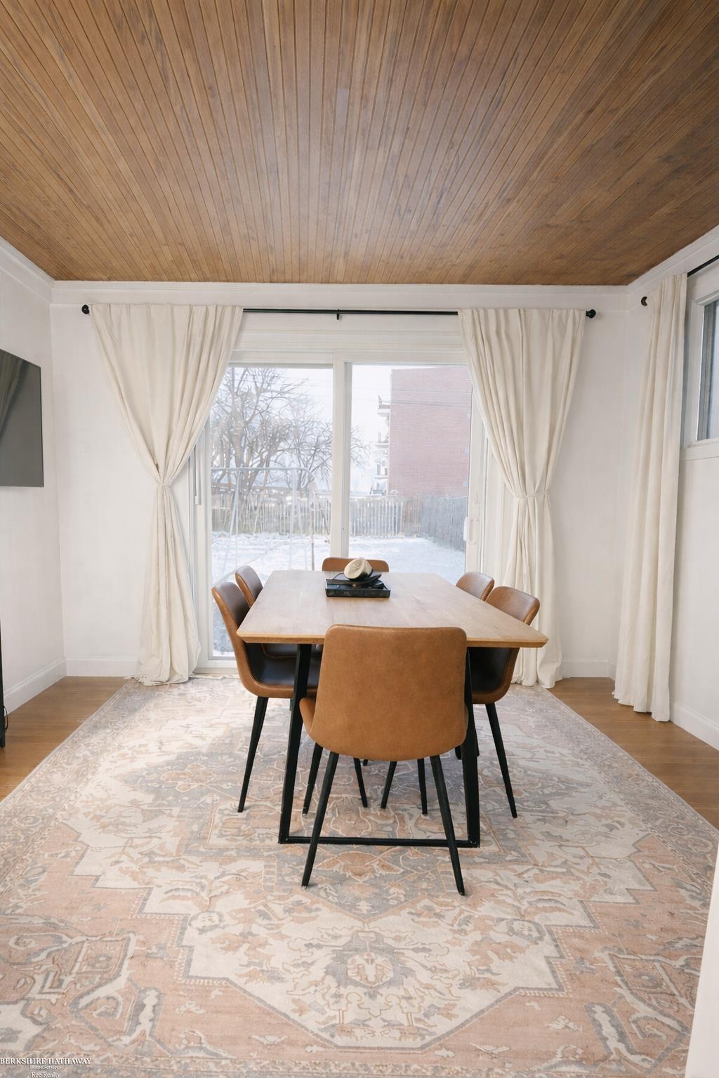 Royal Oak, MI, 48073-2931