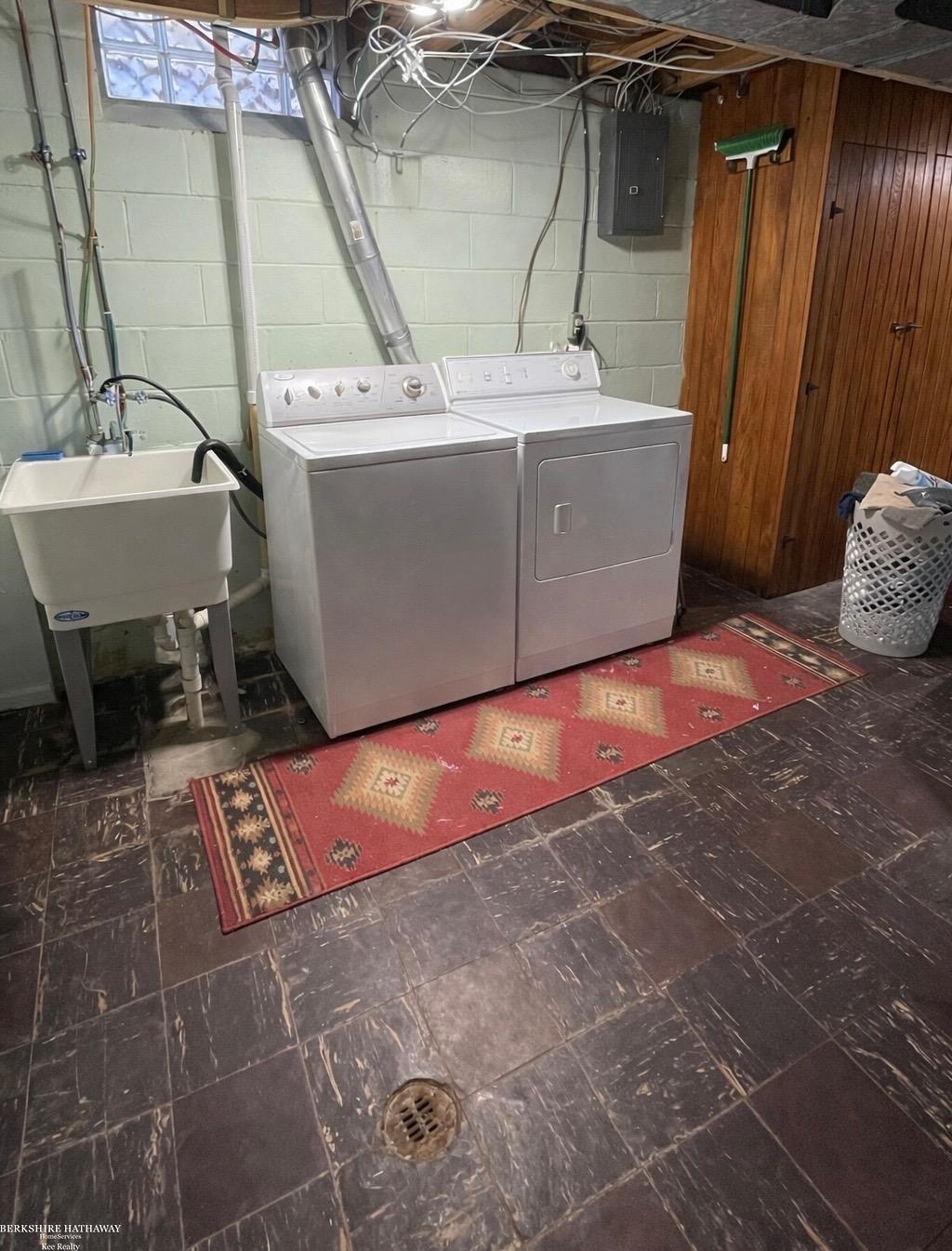 Royal Oak, MI, 48073-2931