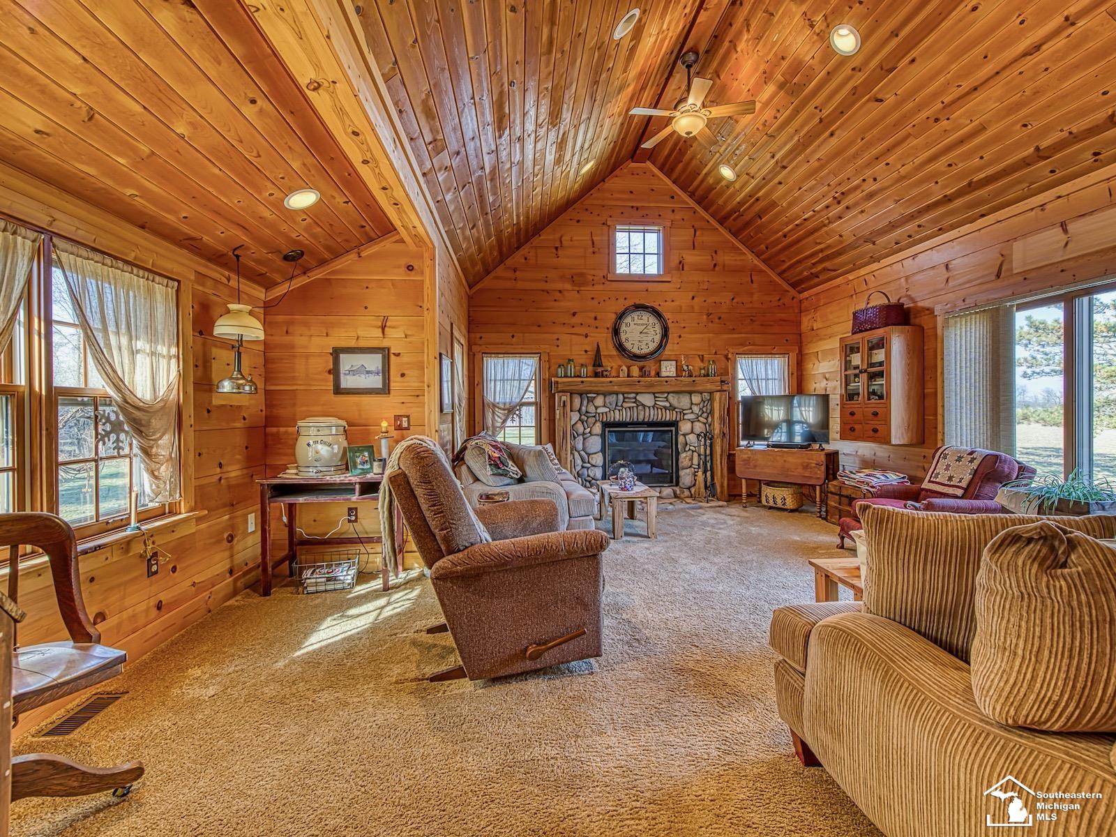 7860 Head O Lake Road, Ottawa Lake, MI, 49267