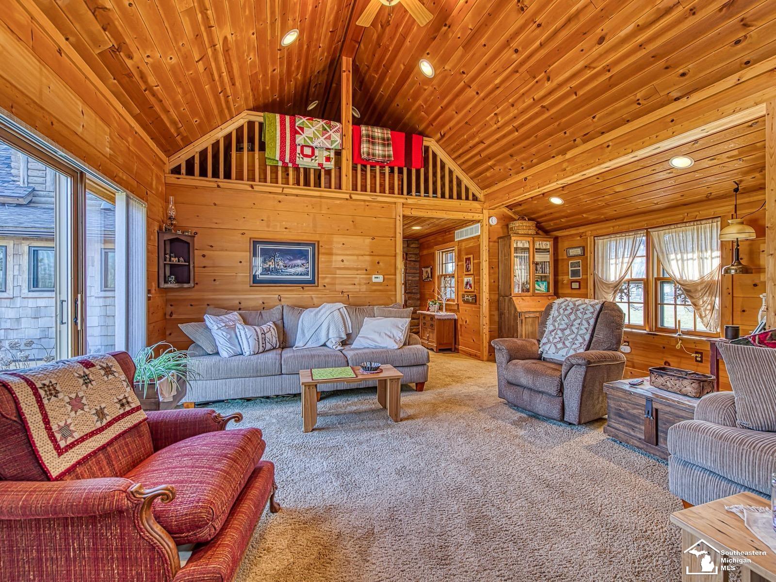 7860 Head O Lake Road, Ottawa Lake, MI, 49267