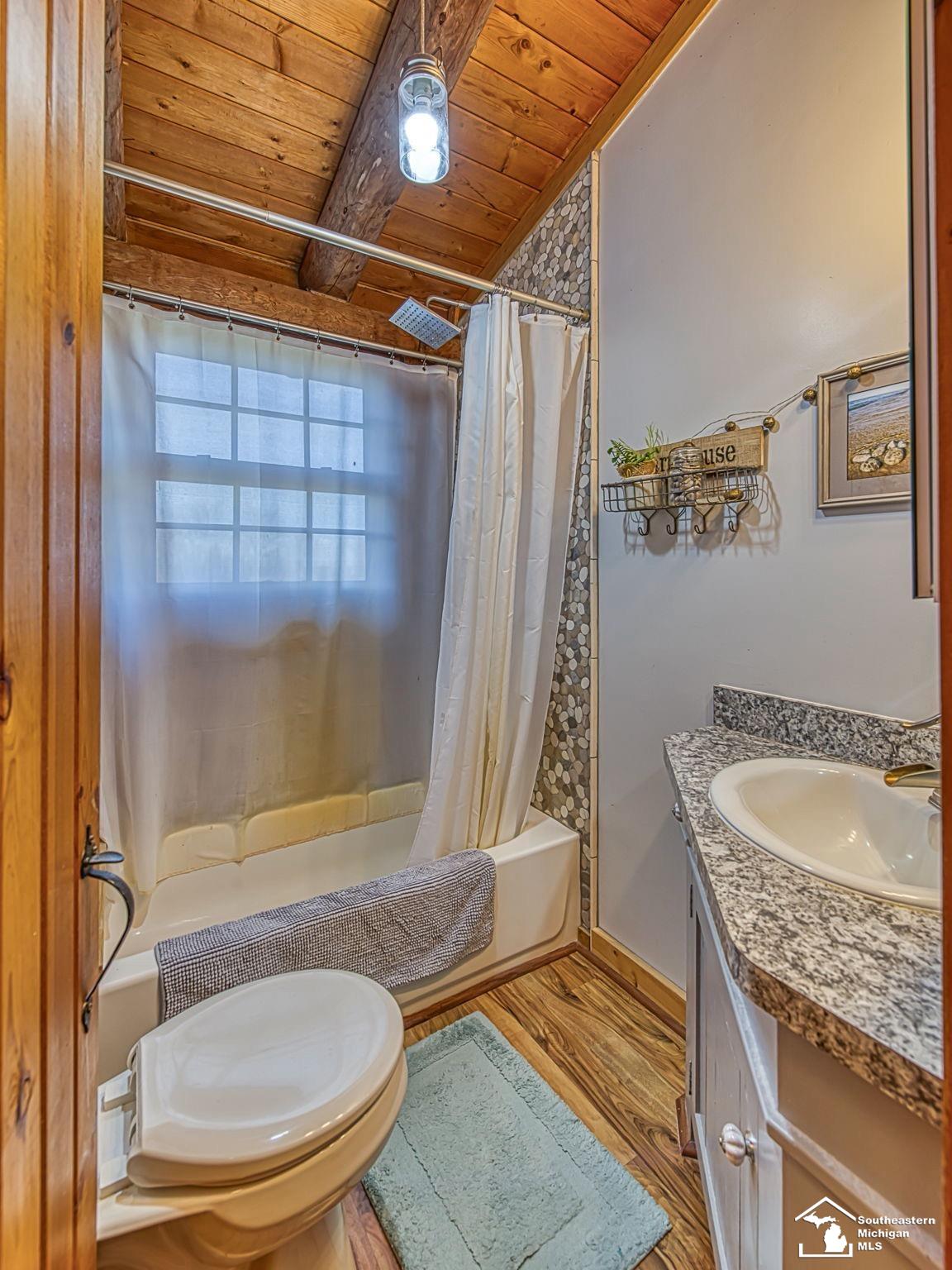 7860 Head O Lake Road, Ottawa Lake, MI, 49267