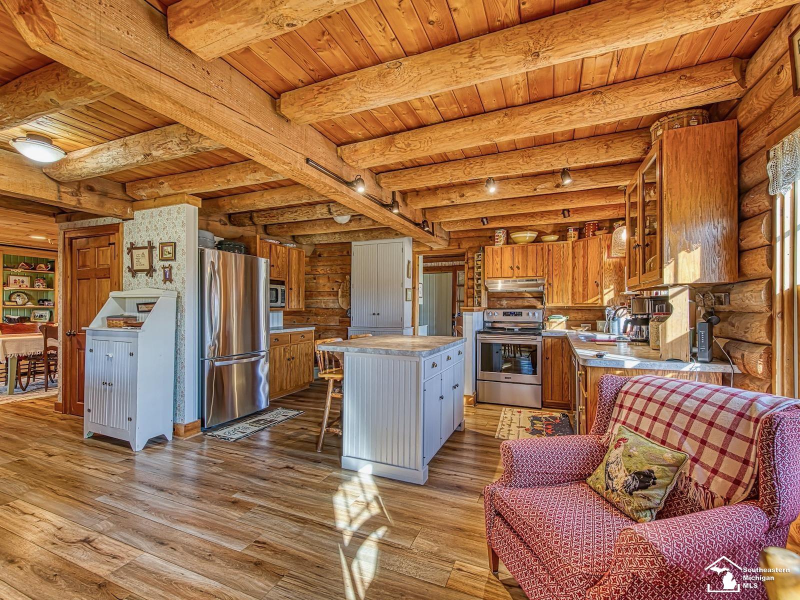 7860 Head O Lake Road, Ottawa Lake, MI, 49267