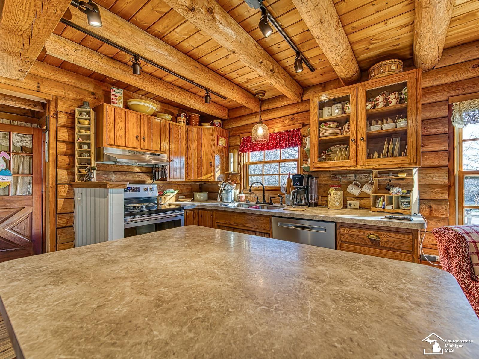 7860 Head O Lake Road, Ottawa Lake, MI, 49267