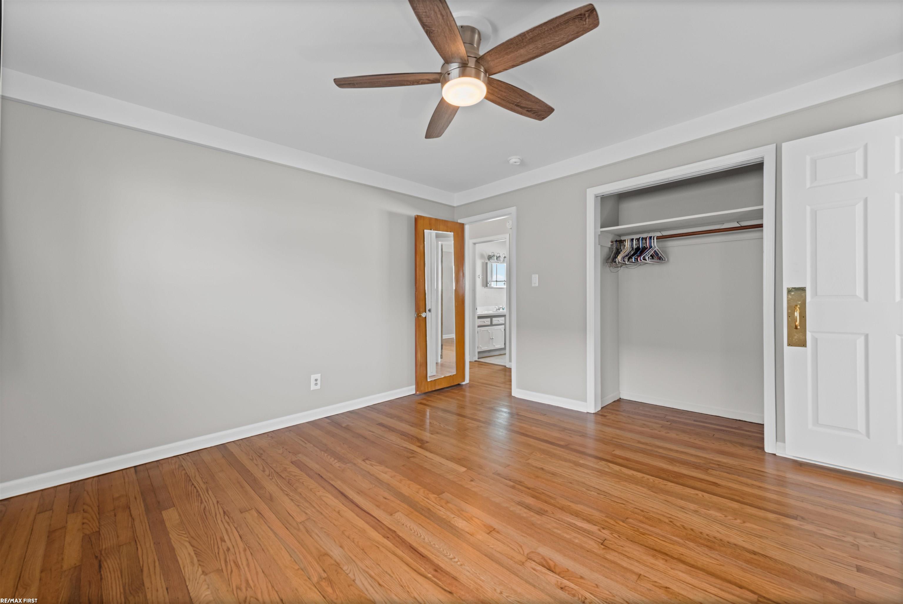 25208 Comfort Street, Center Line, MI, 48015