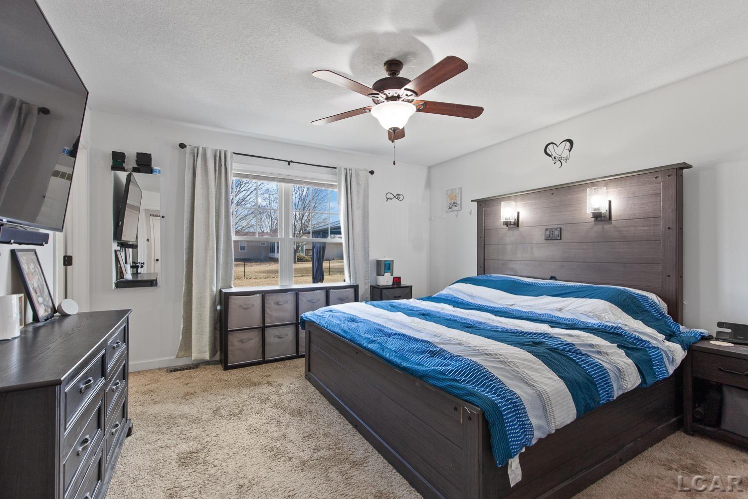 3153 Beaver Creek Ridge, Adrian, MI, 49221