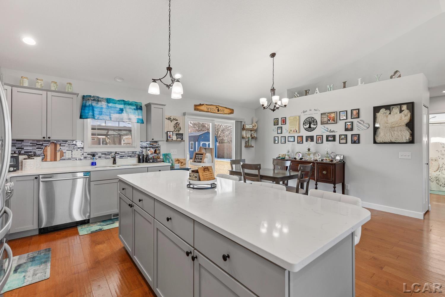 3153 Beaver Creek Ridge, Adrian, MI, 49221