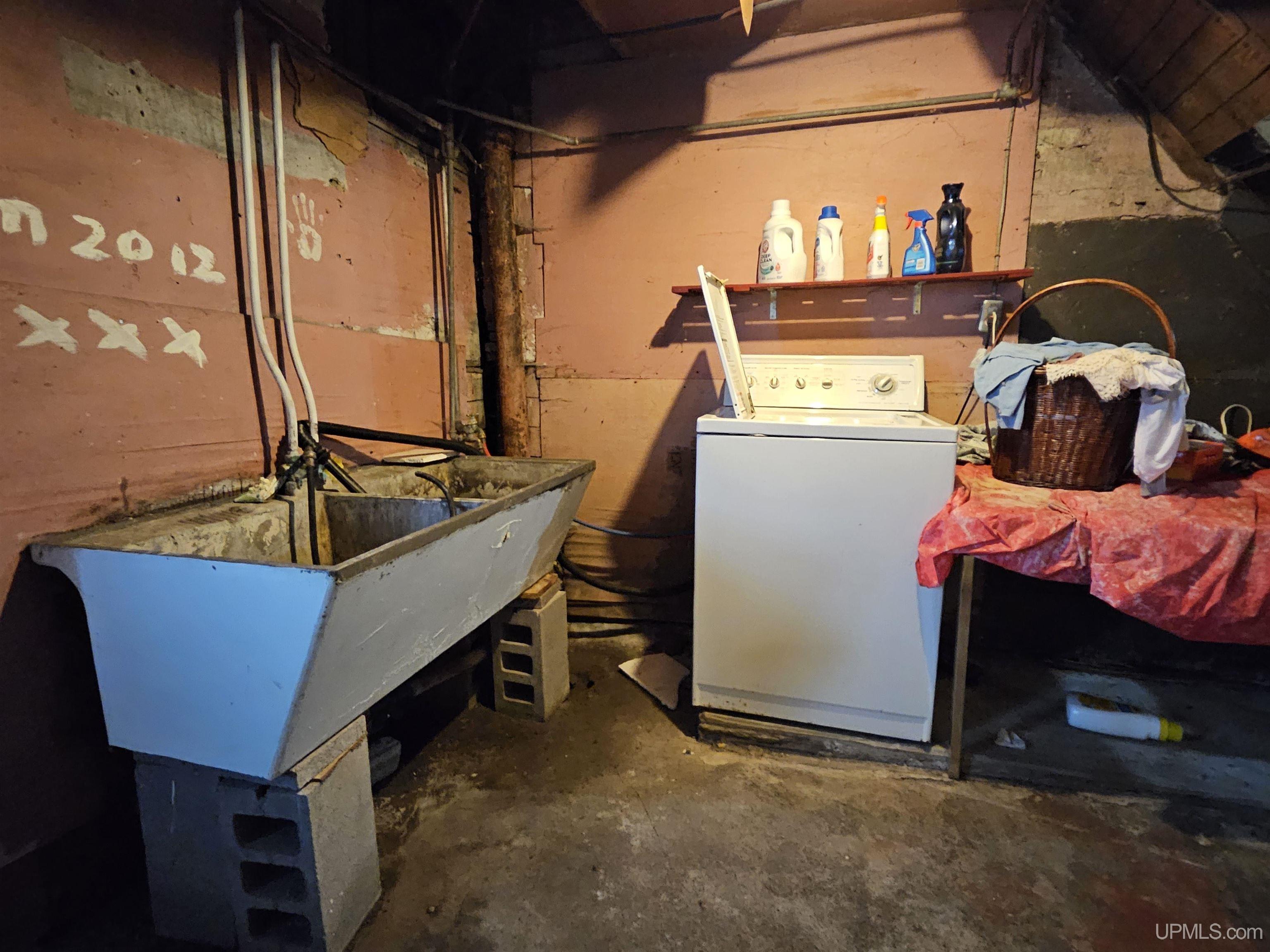 308 W Houghton Avenue, Houghton, MI, 49931