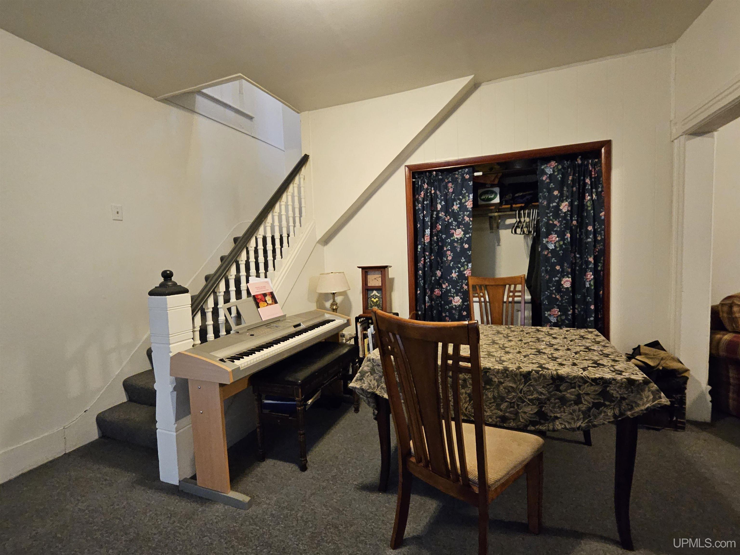 308 W Houghton Avenue, Houghton, MI, 49931