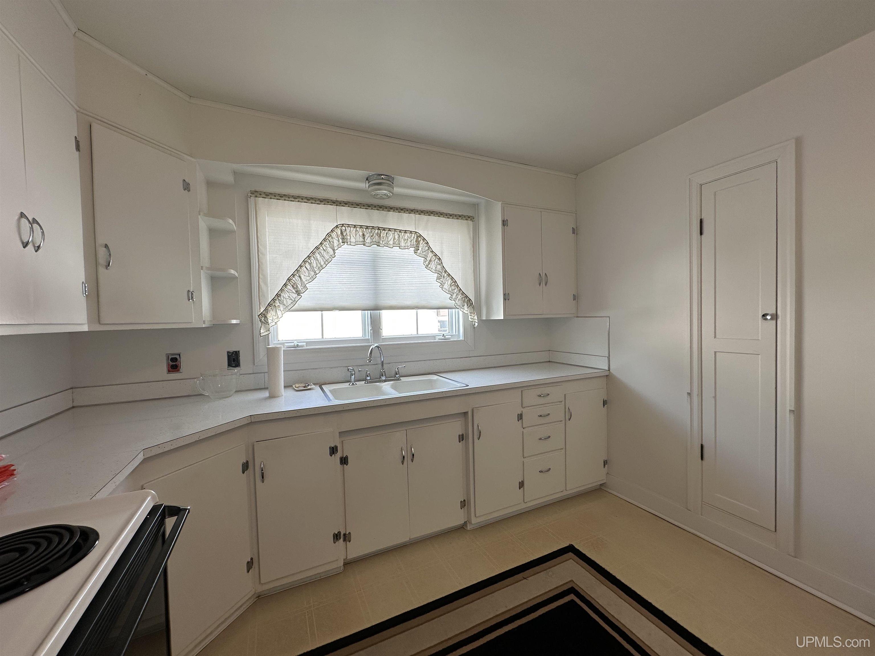 1208 Anderson Avenue, Wakefield, MI, 49968