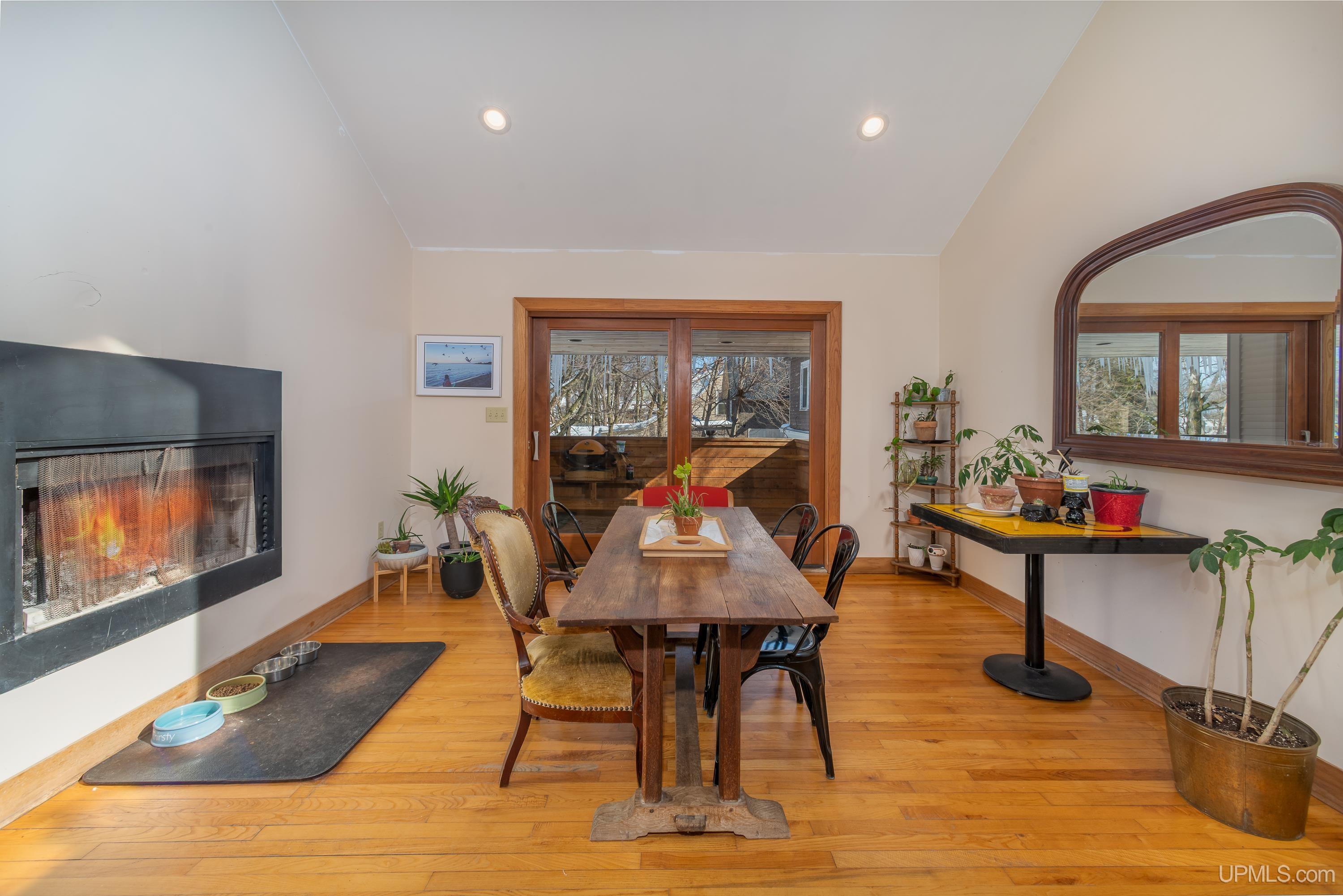 908 N 3rd Street, Marquette, MI, 49855