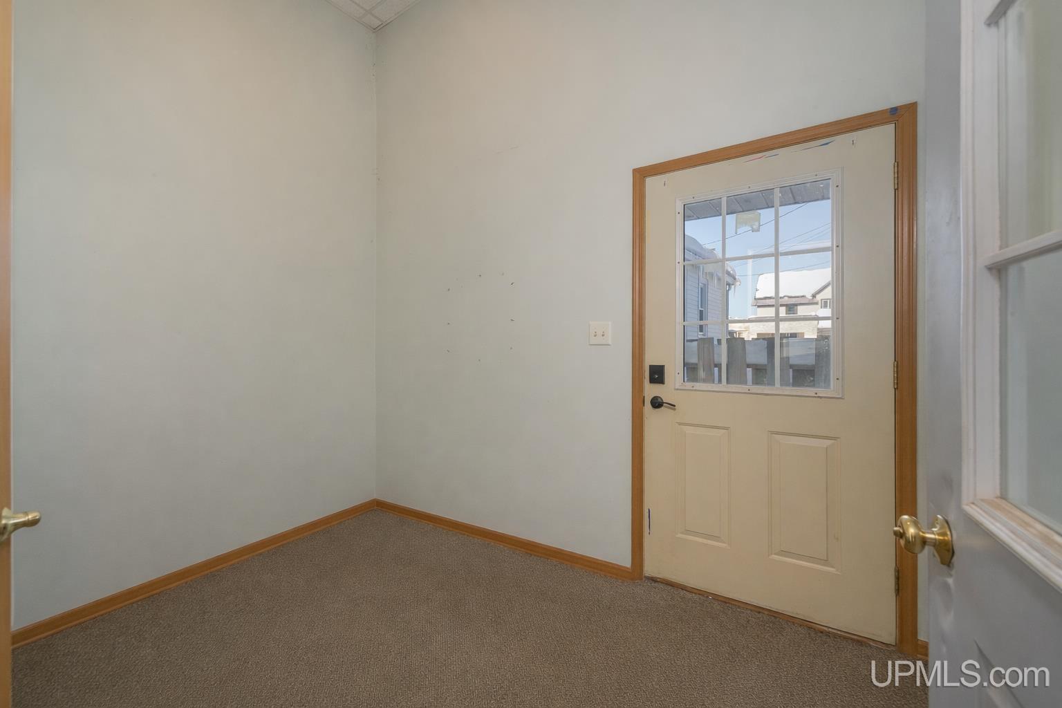 908 N 3rd Street, Marquette, MI, 49855