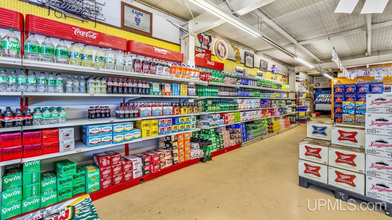 1300 Roosevelt Road, Niagara C-wi, WI, 54151