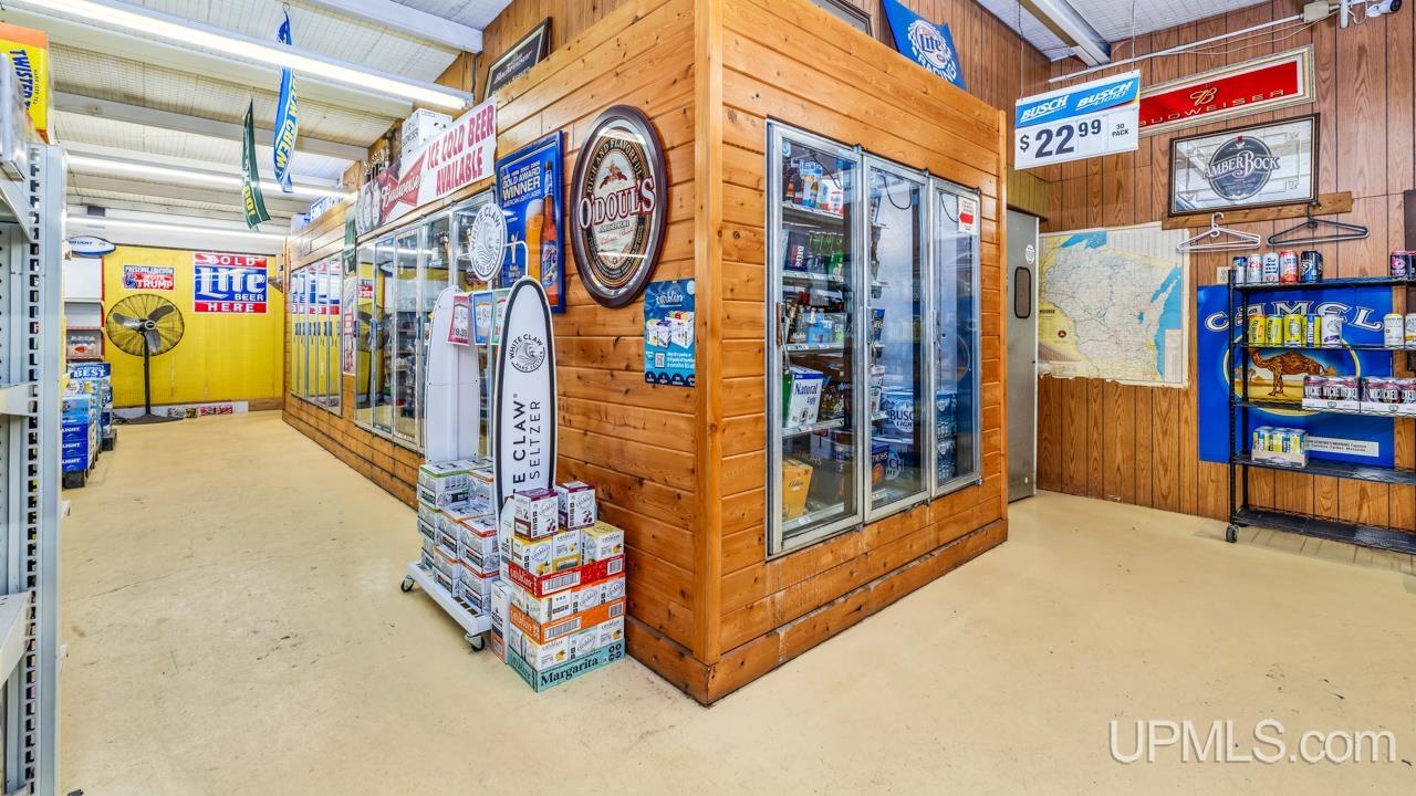 1300 Roosevelt Road, Niagara C-wi, WI, 54151