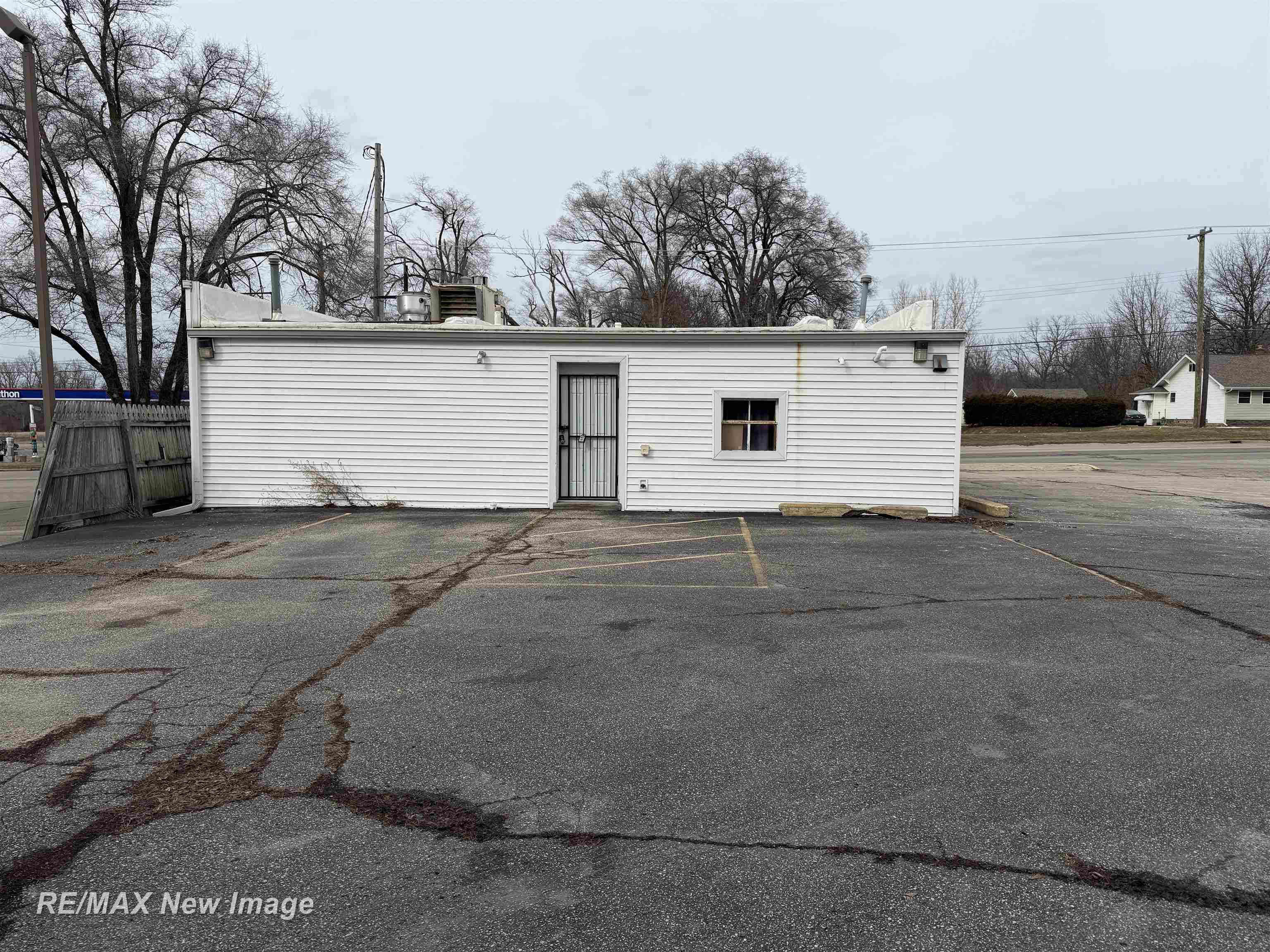 5036 Richfield Road, Flint, MI, 48506