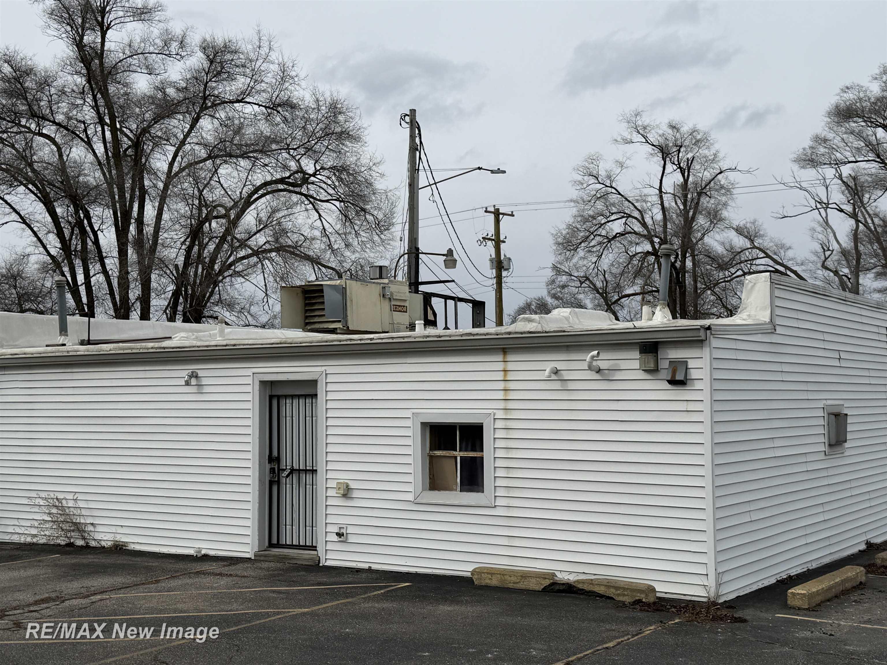 5036 Richfield Road, Flint, MI, 48506