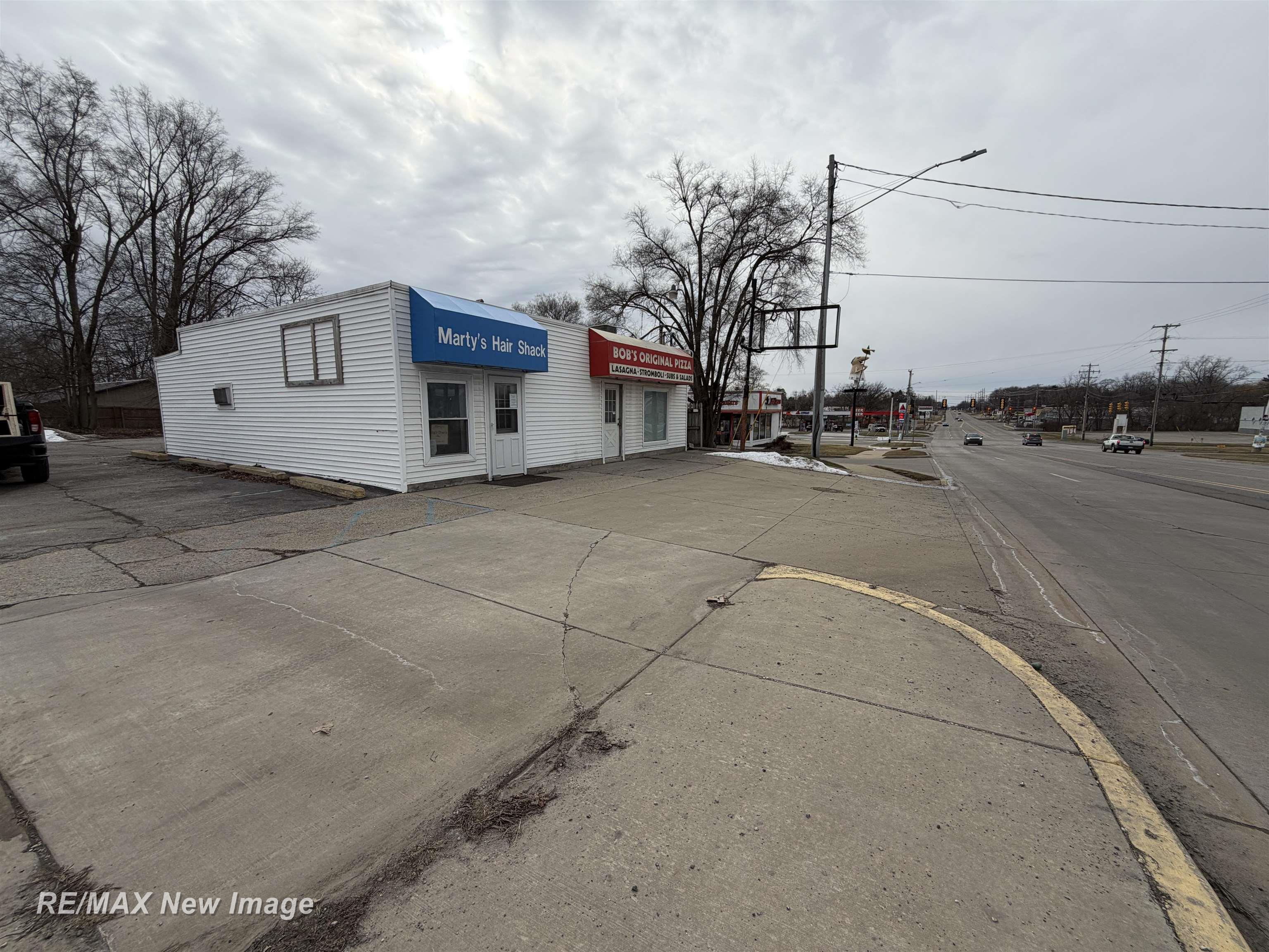 5036 Richfield Road, Flint, MI, 48506